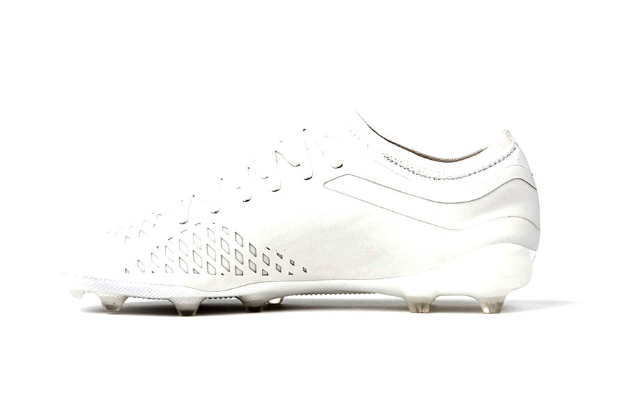 81388U-HPU UMBRO VELOCITA IV PRO FG WHITE / PLUM / NIMBUS CLOUD