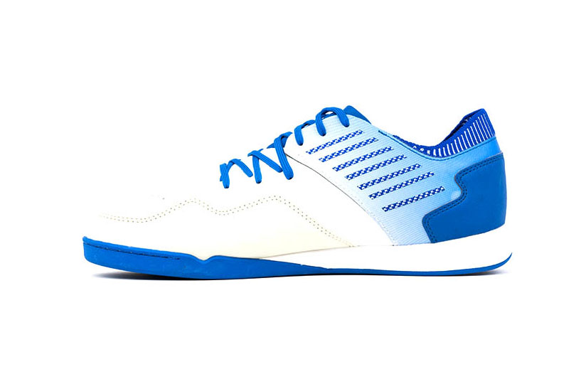 81565U-HL5 UMBRO CHALEIRA II PRO WHITE / BLACK / REGAL BLUE