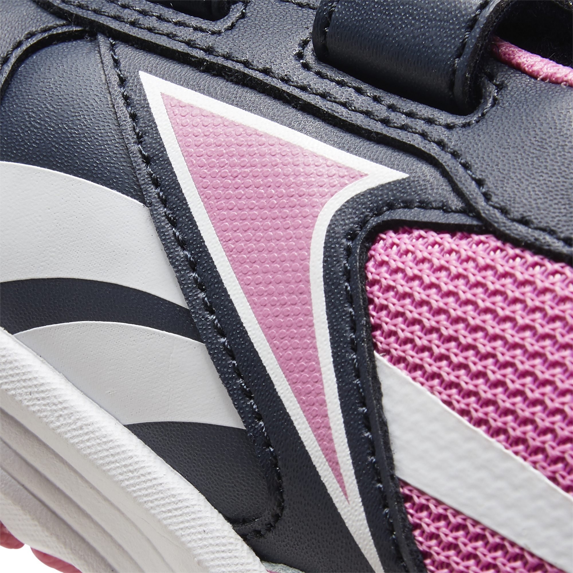 EF3135 REEBOK ALMOTIO 5.0