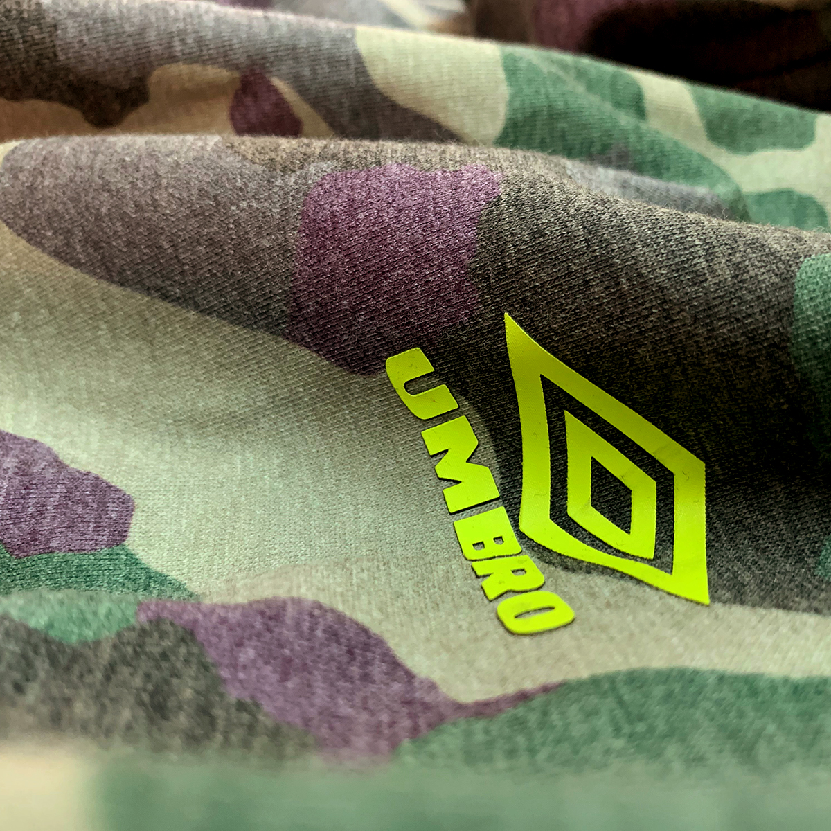 UMBRO TERRAIN CARGO PANT CAMO / BIO LIME