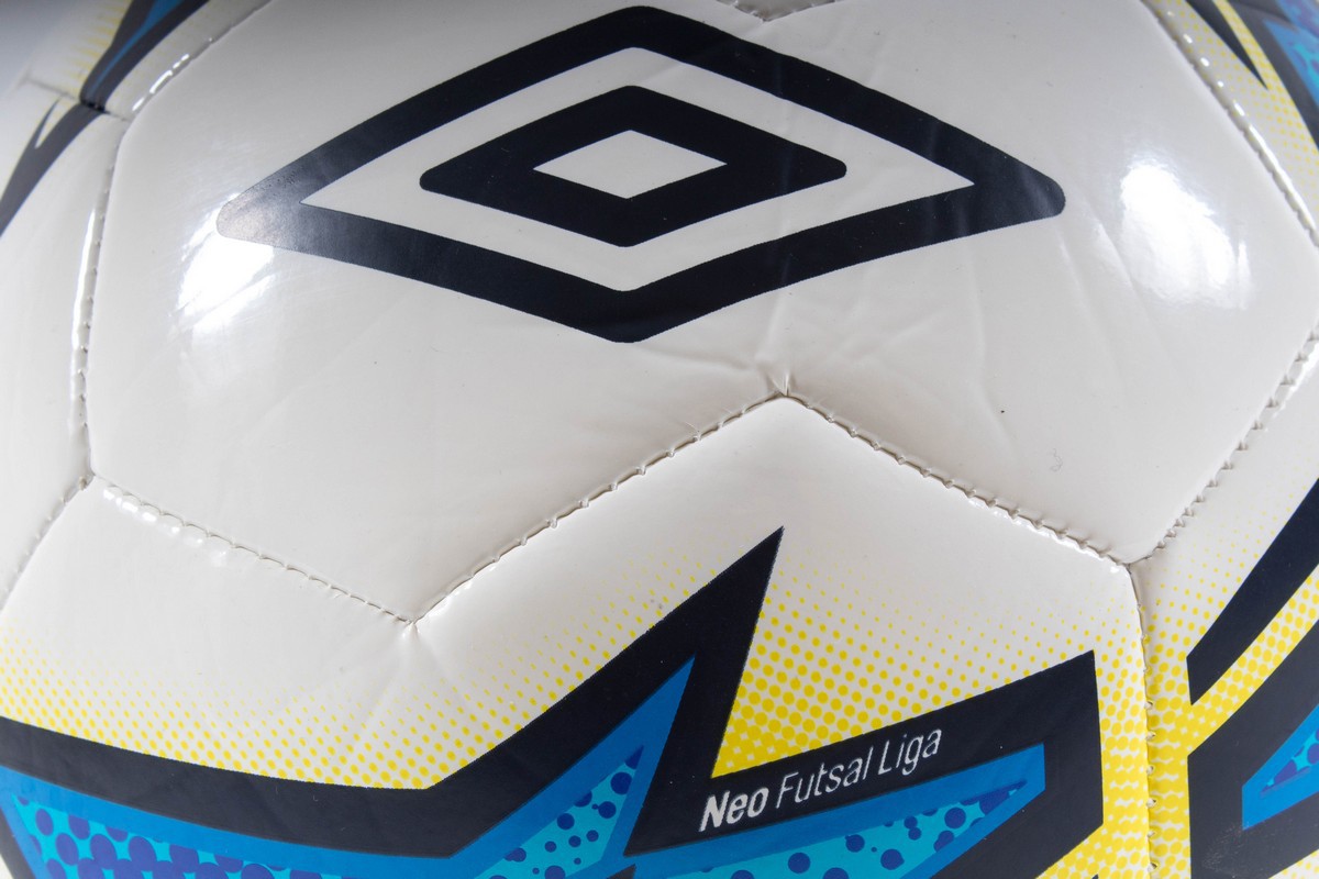 Balón De Fútbol Neo Futsal Liga Blanco