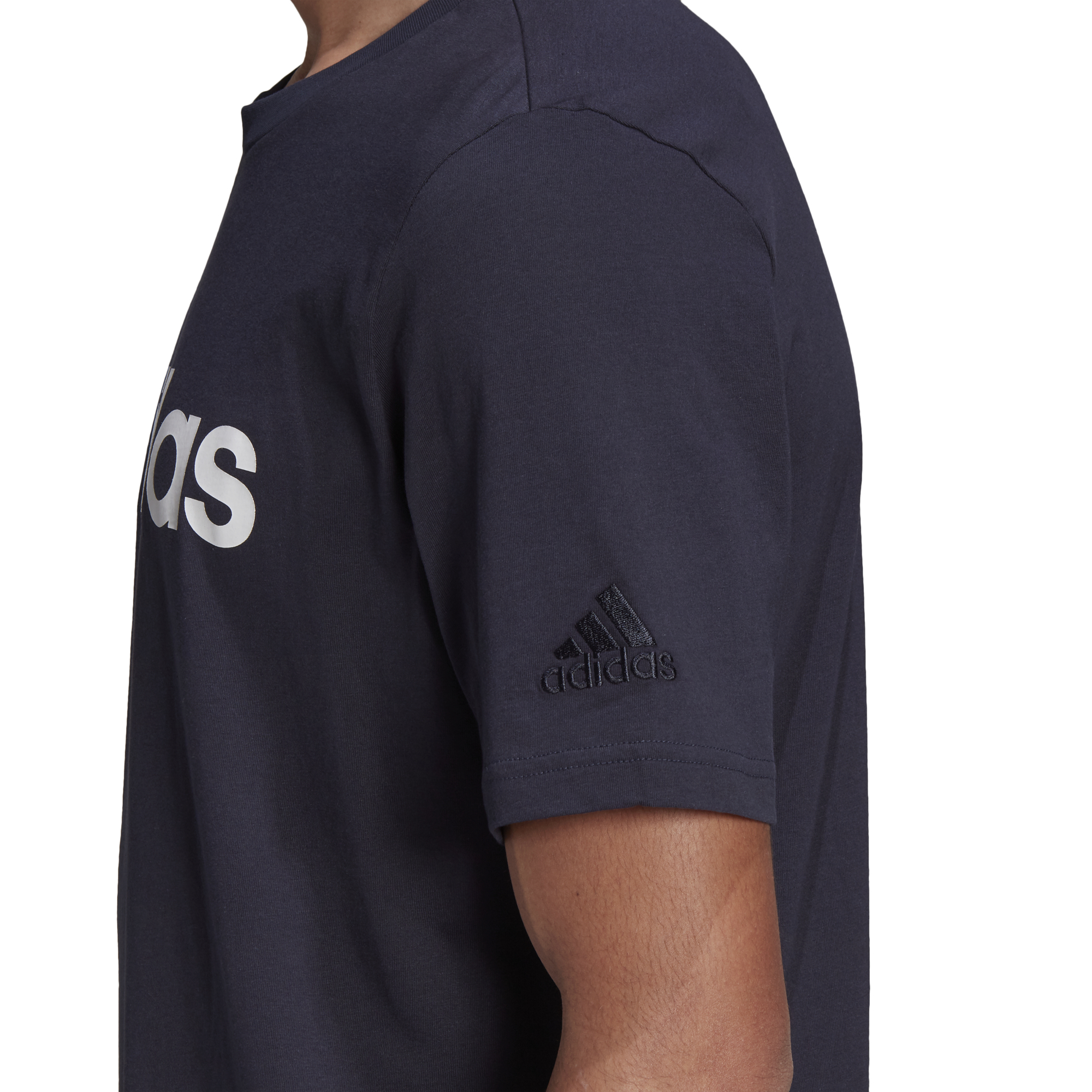 ESSENTIALS T-SHIRT
