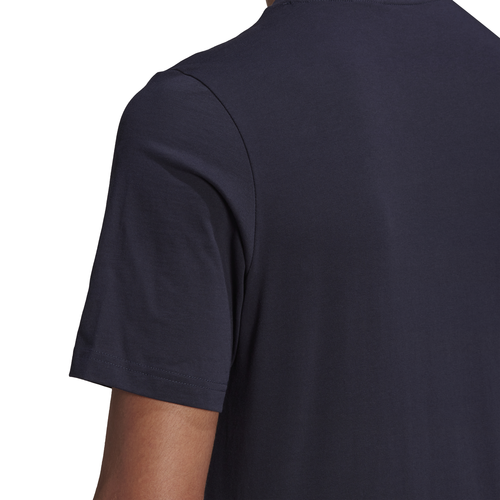 ESSENTIALS T-SHIRT