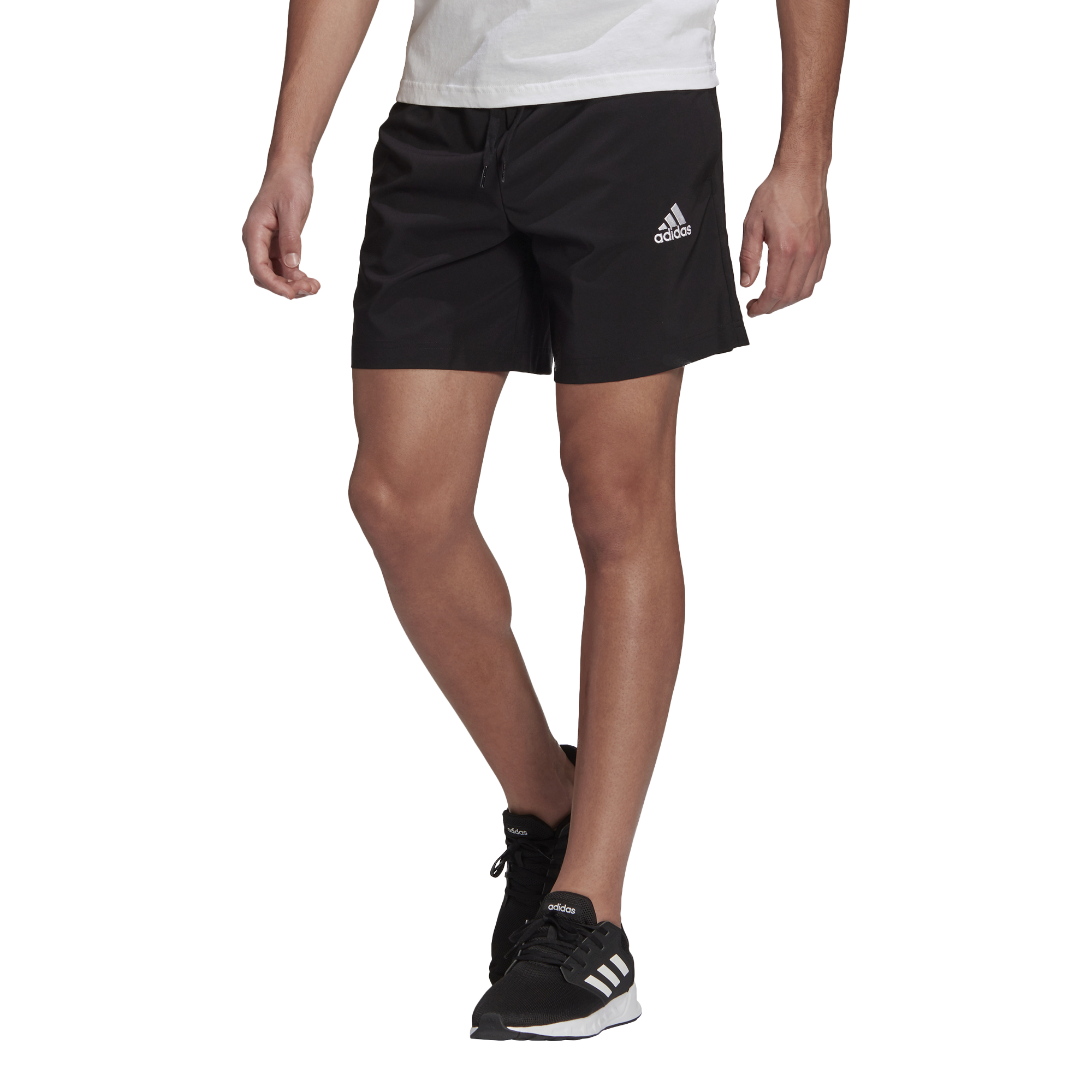ESSENTIALS CHELSEA SHORT