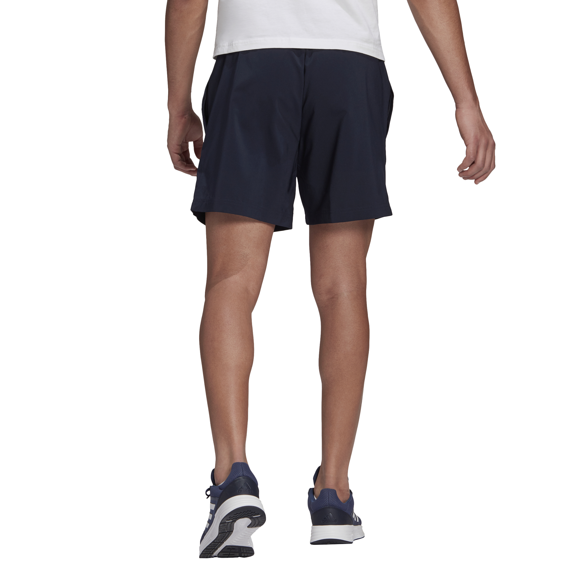 ESSENTIALS CHELSEA SHORT