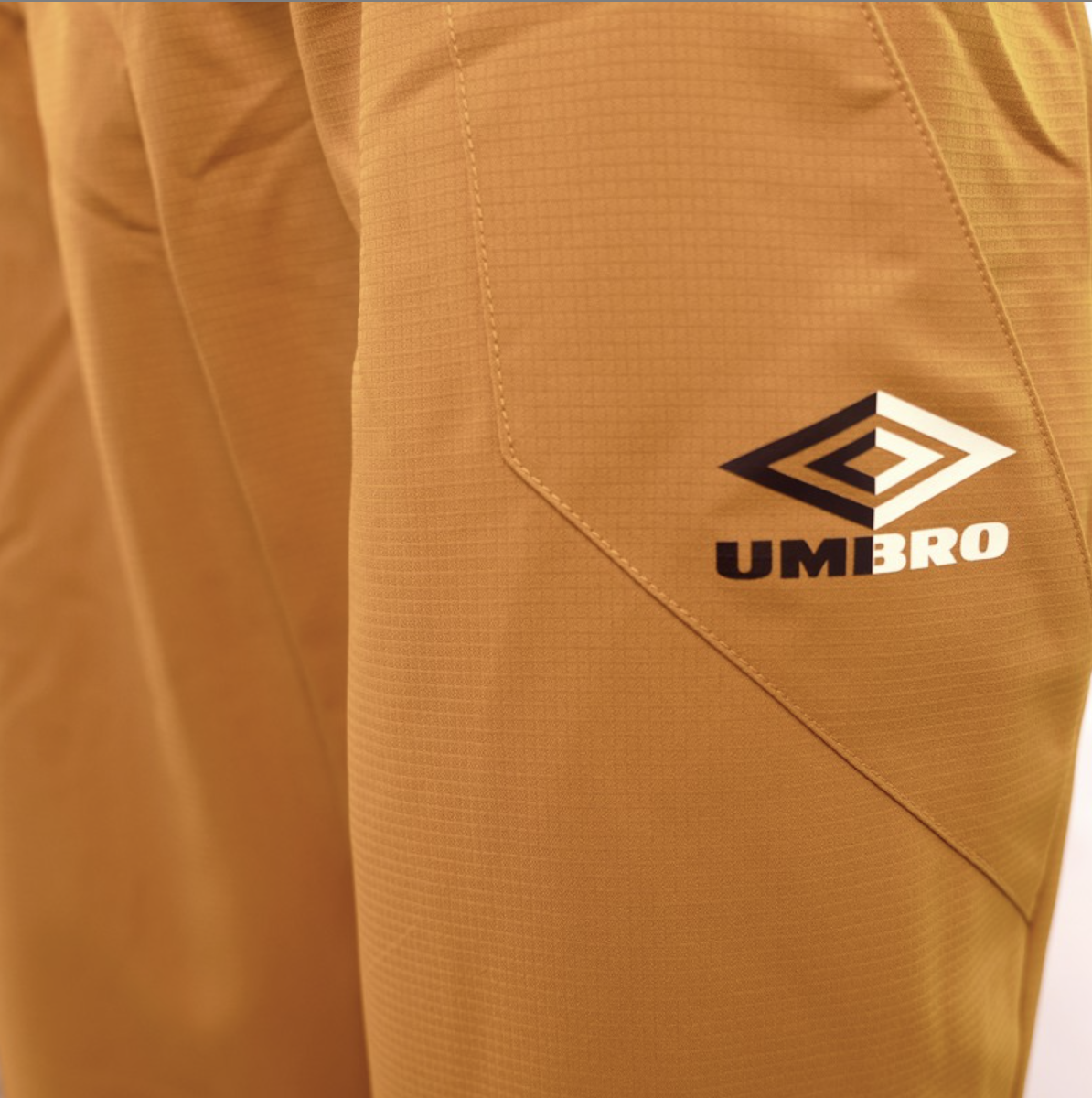 UMBRO RHIAN TRACK PANT - WMNS SPICE
