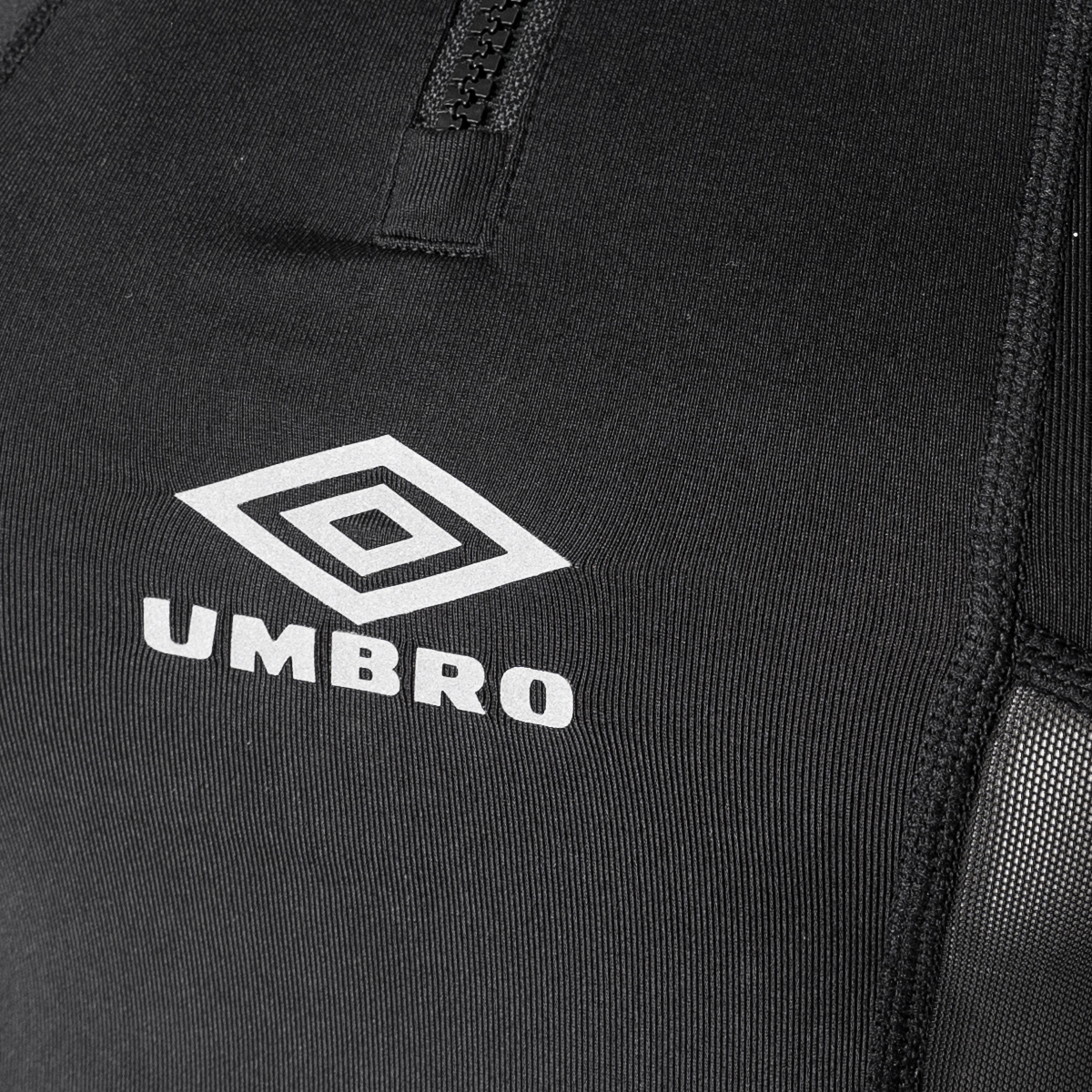 UMBRO REFLECTIVE TECH CROP TOP - WMNS BLACK / REFLECTIVE