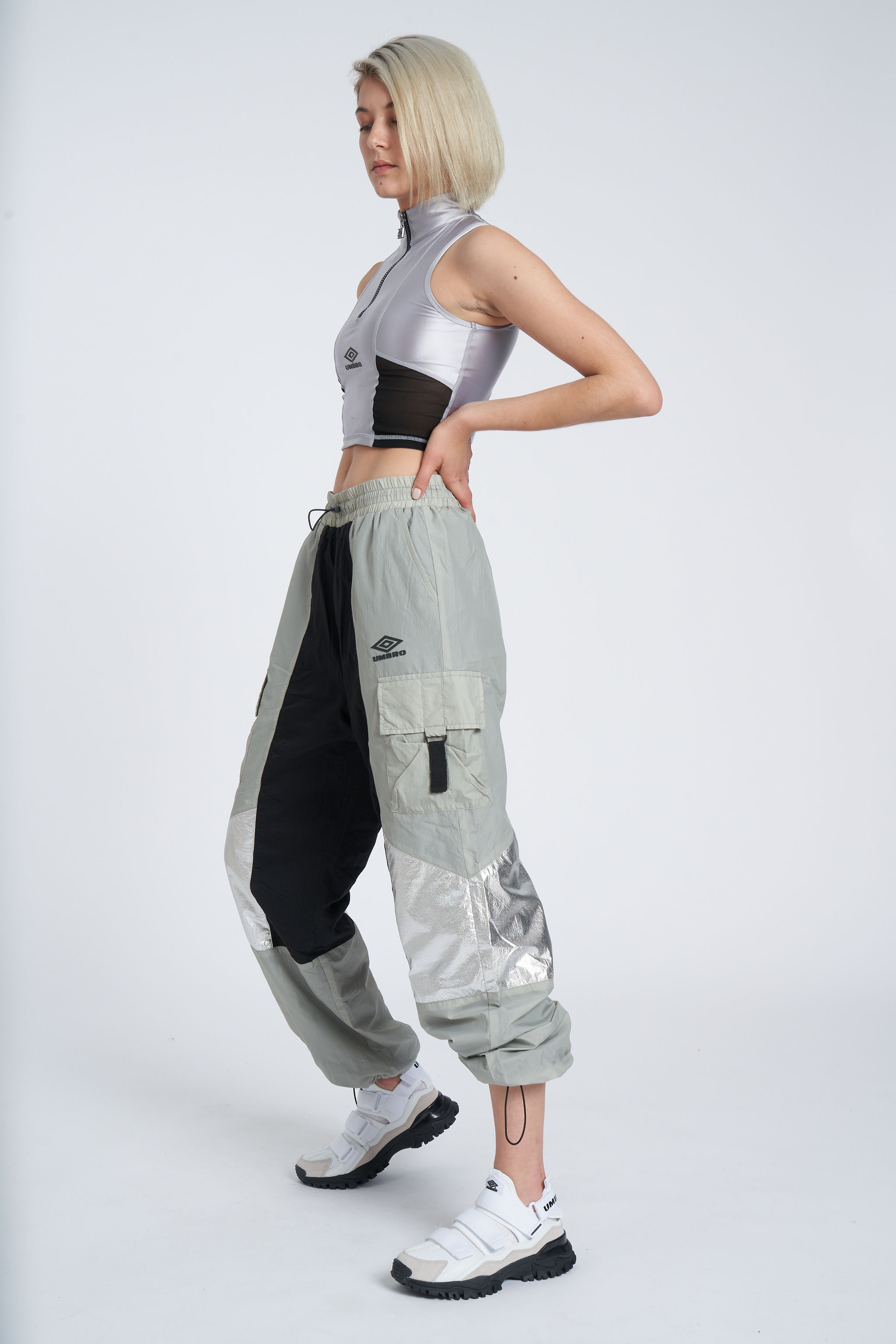 UMBRO REFLECTIVE TECH PANT - WMNS MIST / BLACK / REFLECTIVE