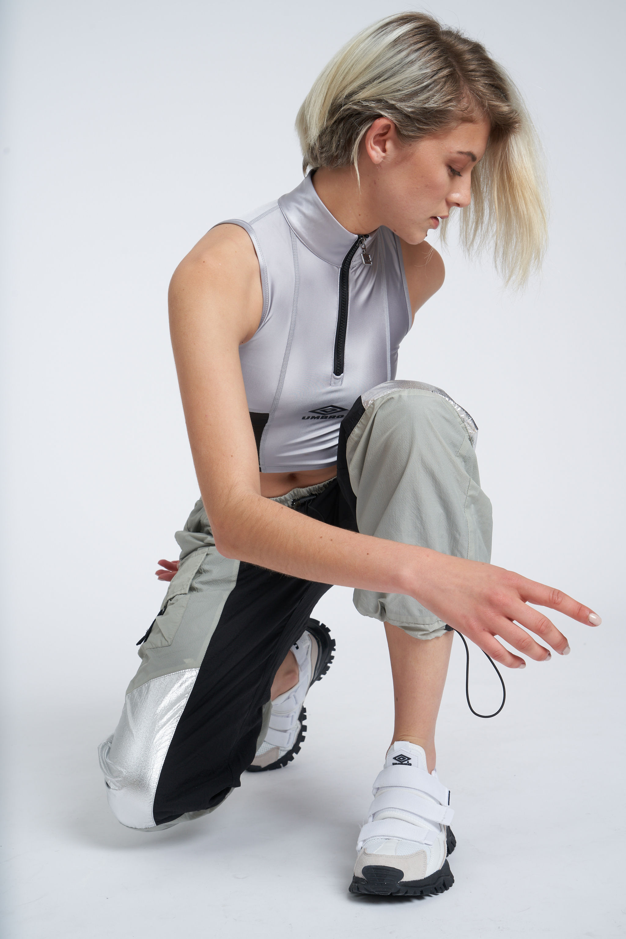 UMBRO REFLECTIVE TECH PANT - WMNS MIST / BLACK / REFLECTIVE