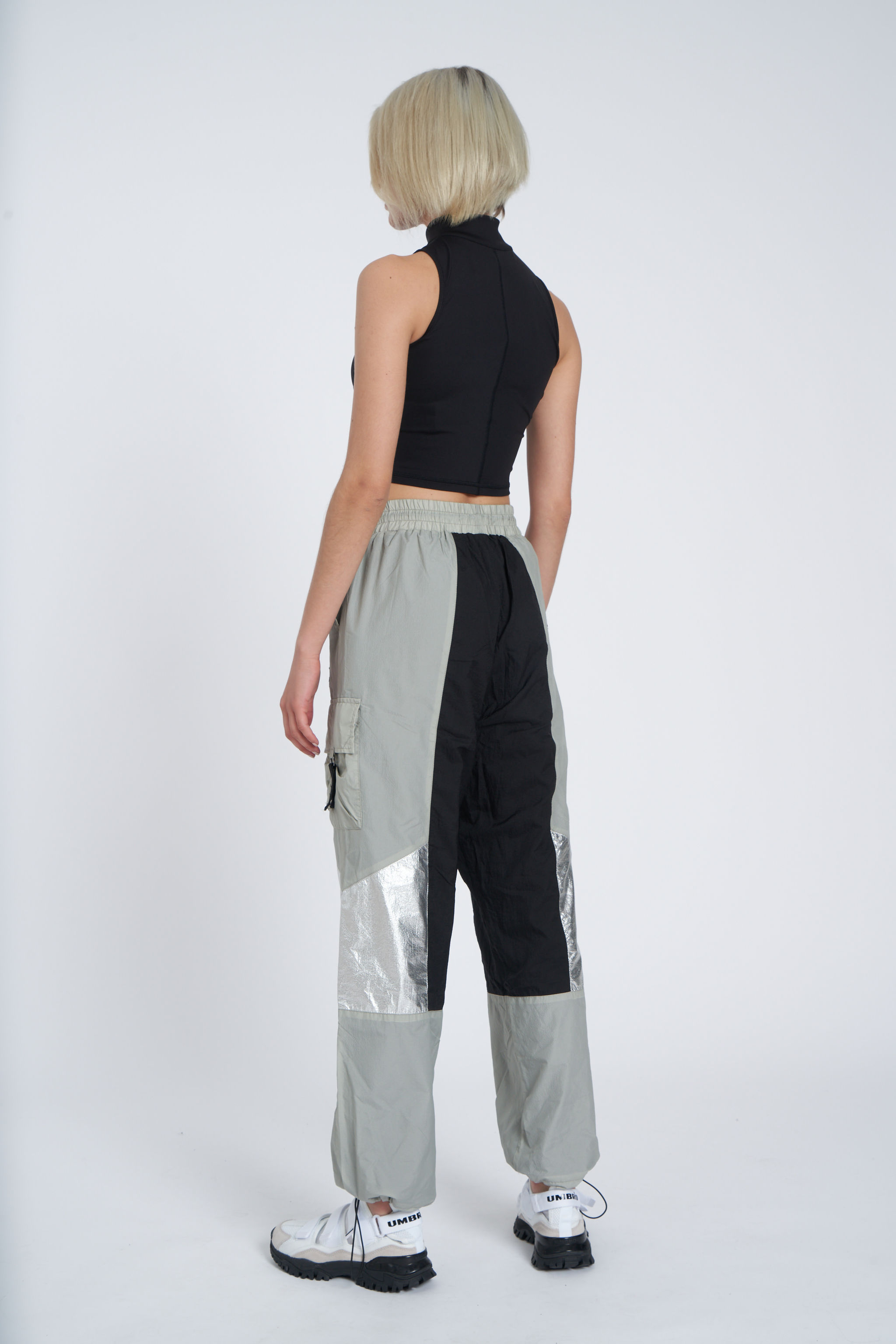 UMBRO REFLECTIVE TECH PANT - WMNS MIST / BLACK / REFLECTIVE
