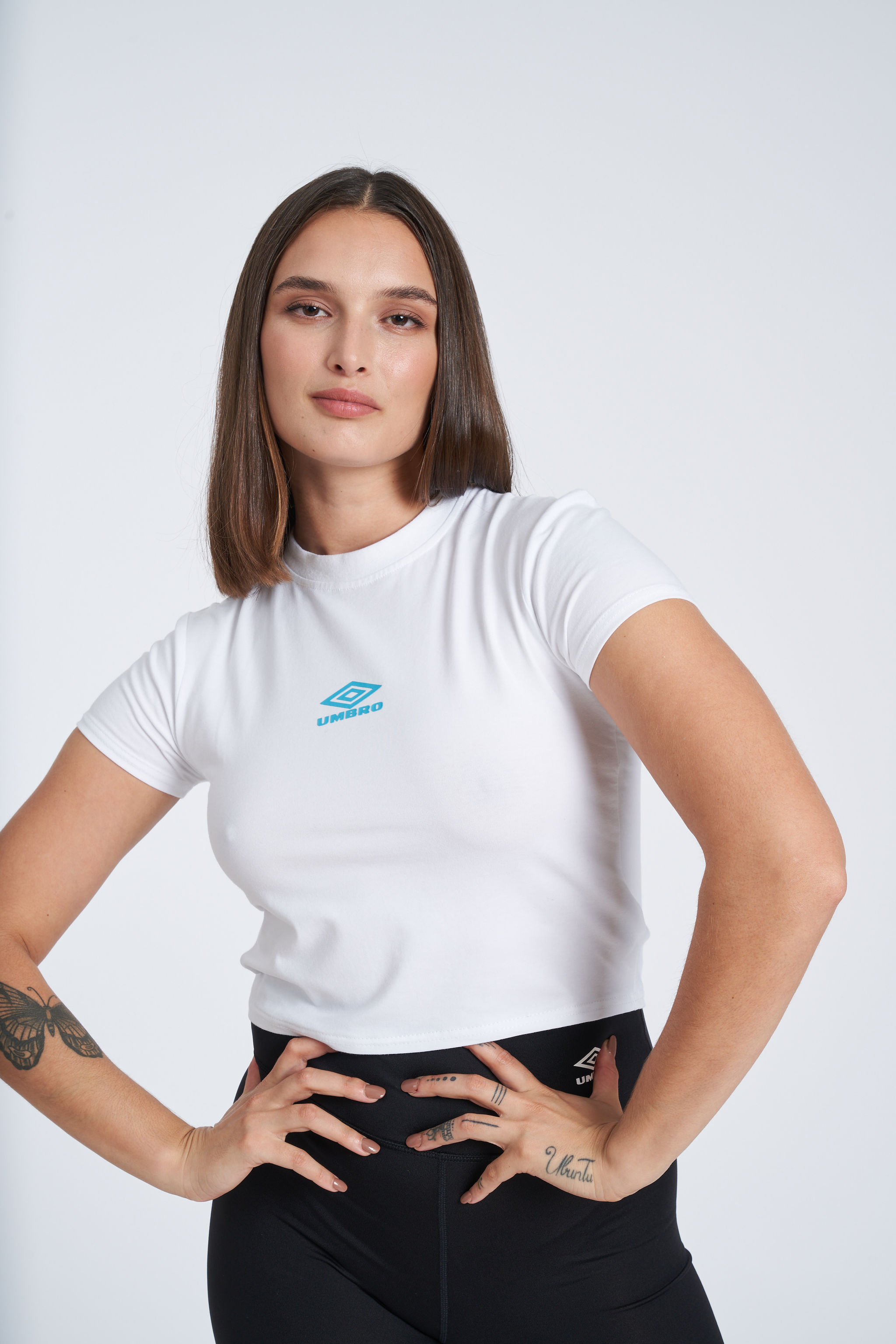 UMBRO FITTED CROP TEE - WMNS WHITE / SCUBA