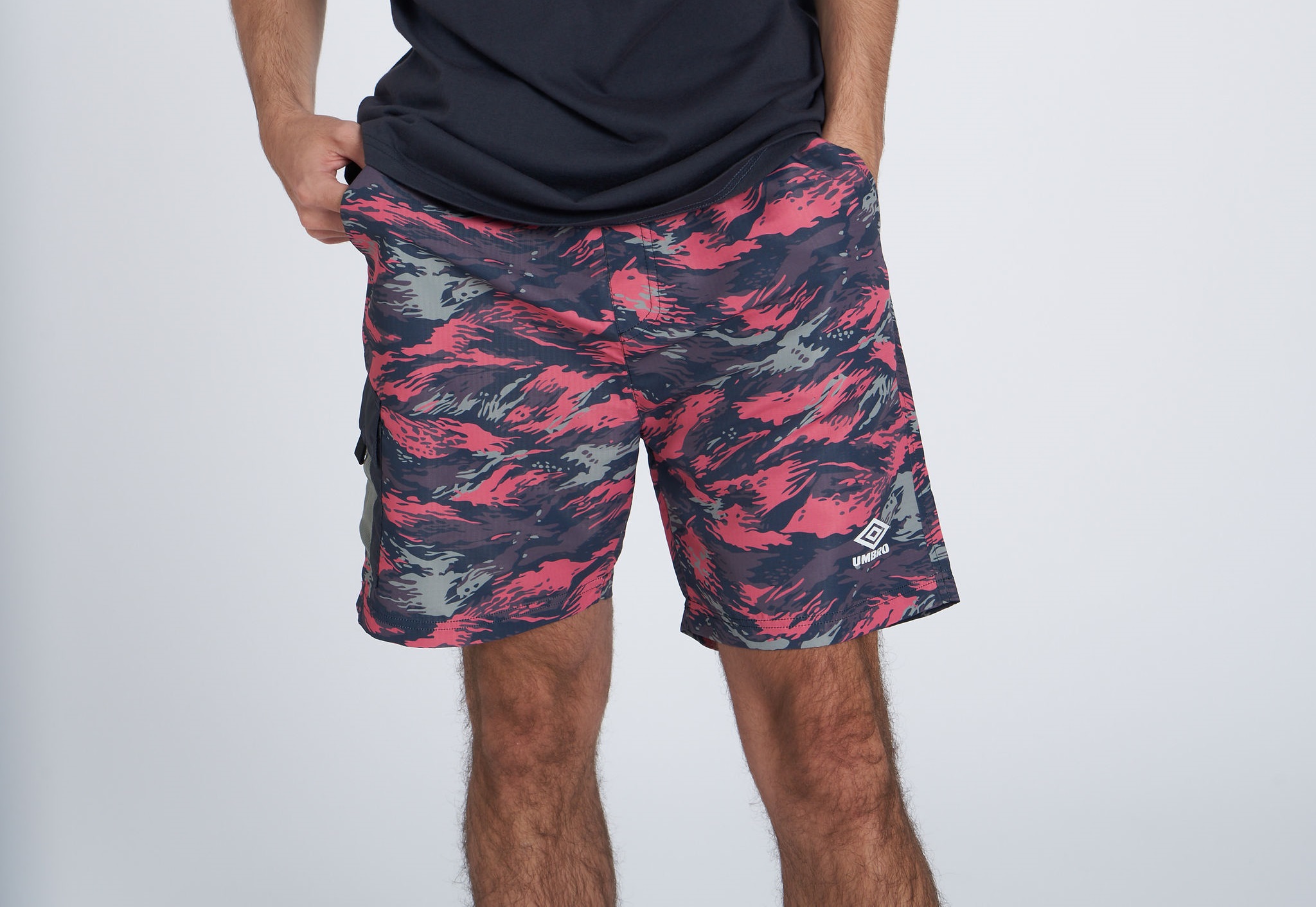UMBRO RESORT BEACH SHORT INDIAN INK / PINK LIFT