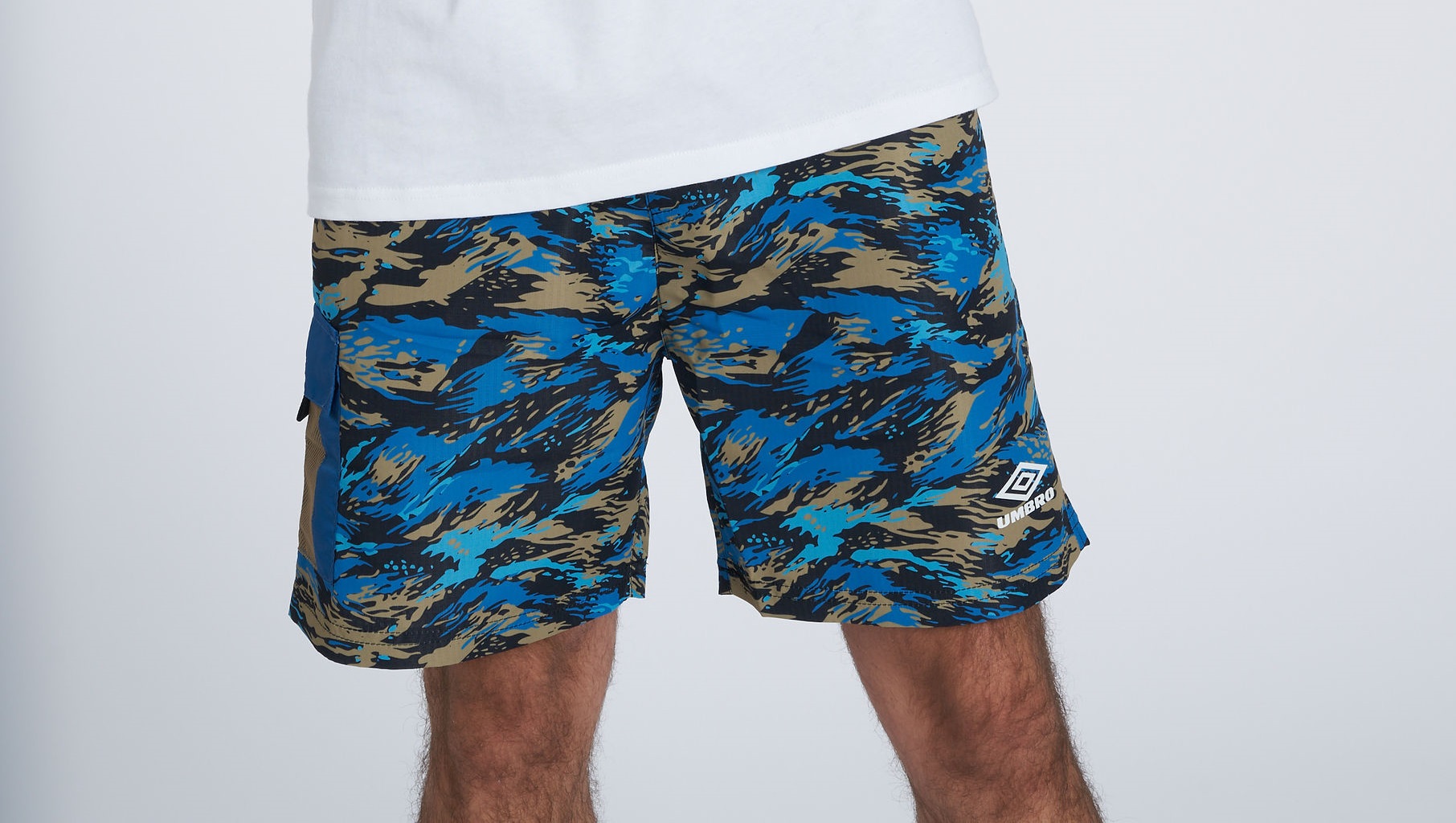 UMBRO RESORT BEACH SHORT BLACK / SCUBA