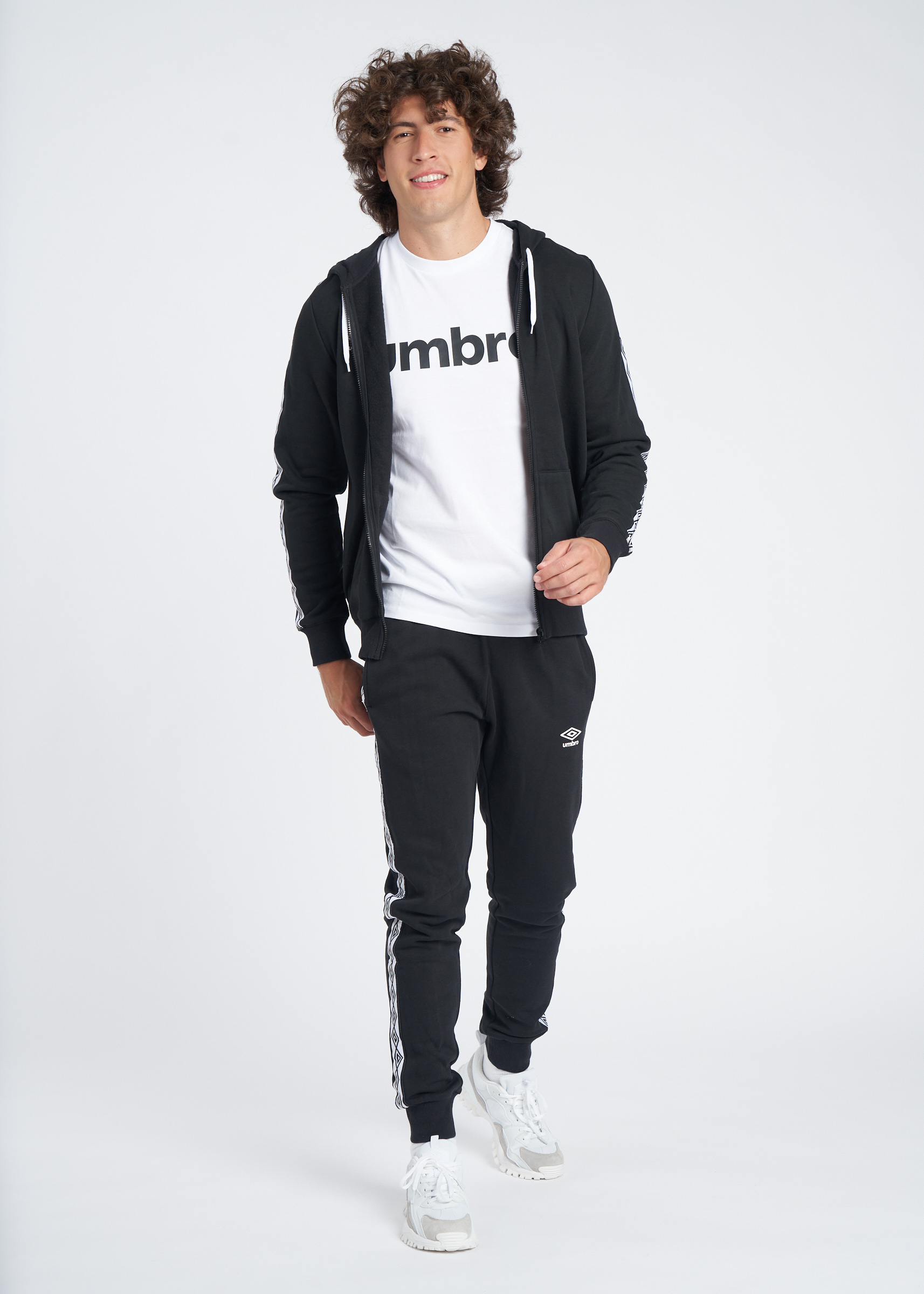 Pantalón Umbro Wardrobe