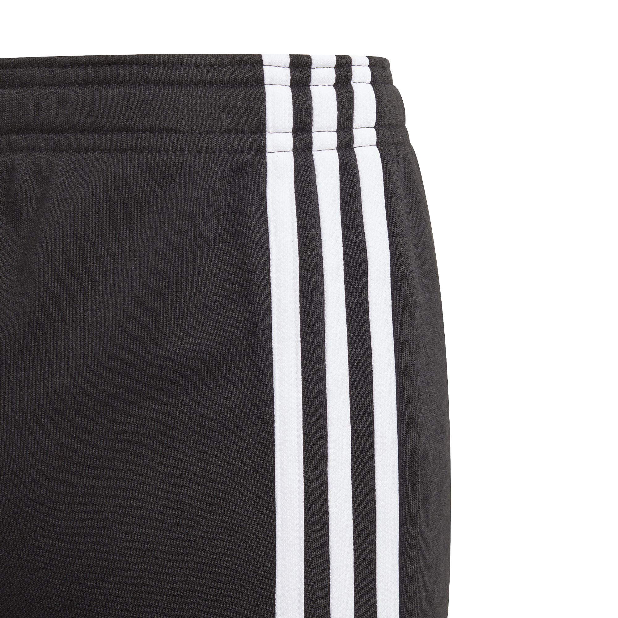 Short Adidas Essentials