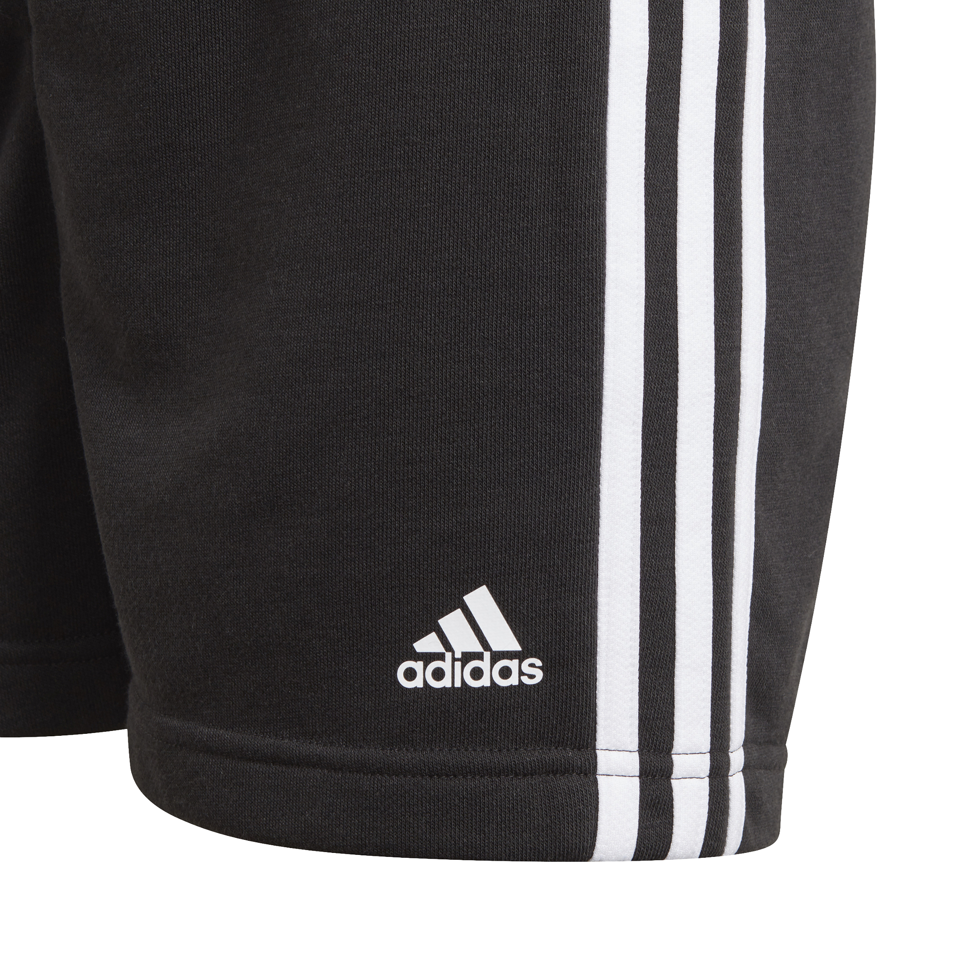Short Adidas Essentials