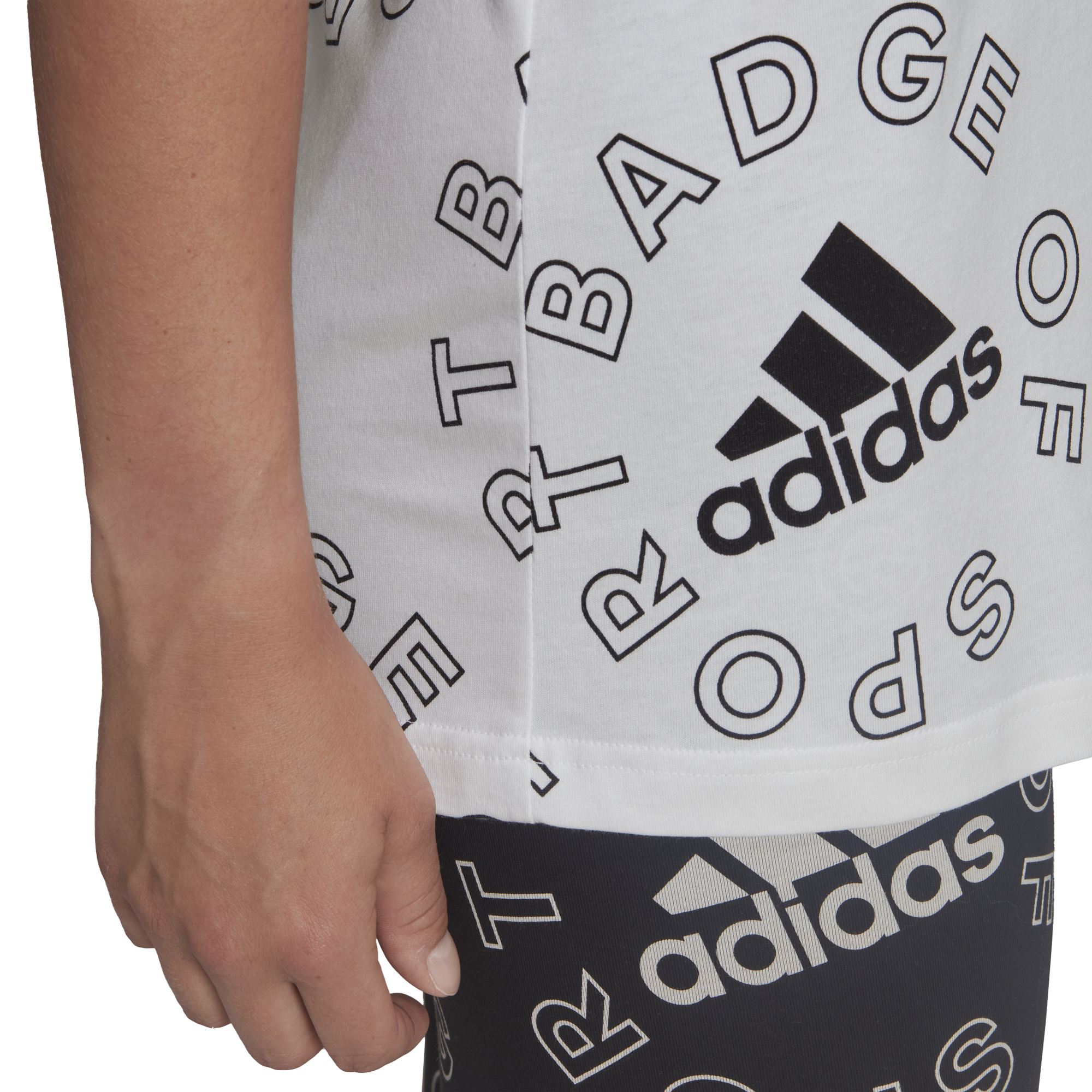 Camiseta Adidas Badge Of Sports
