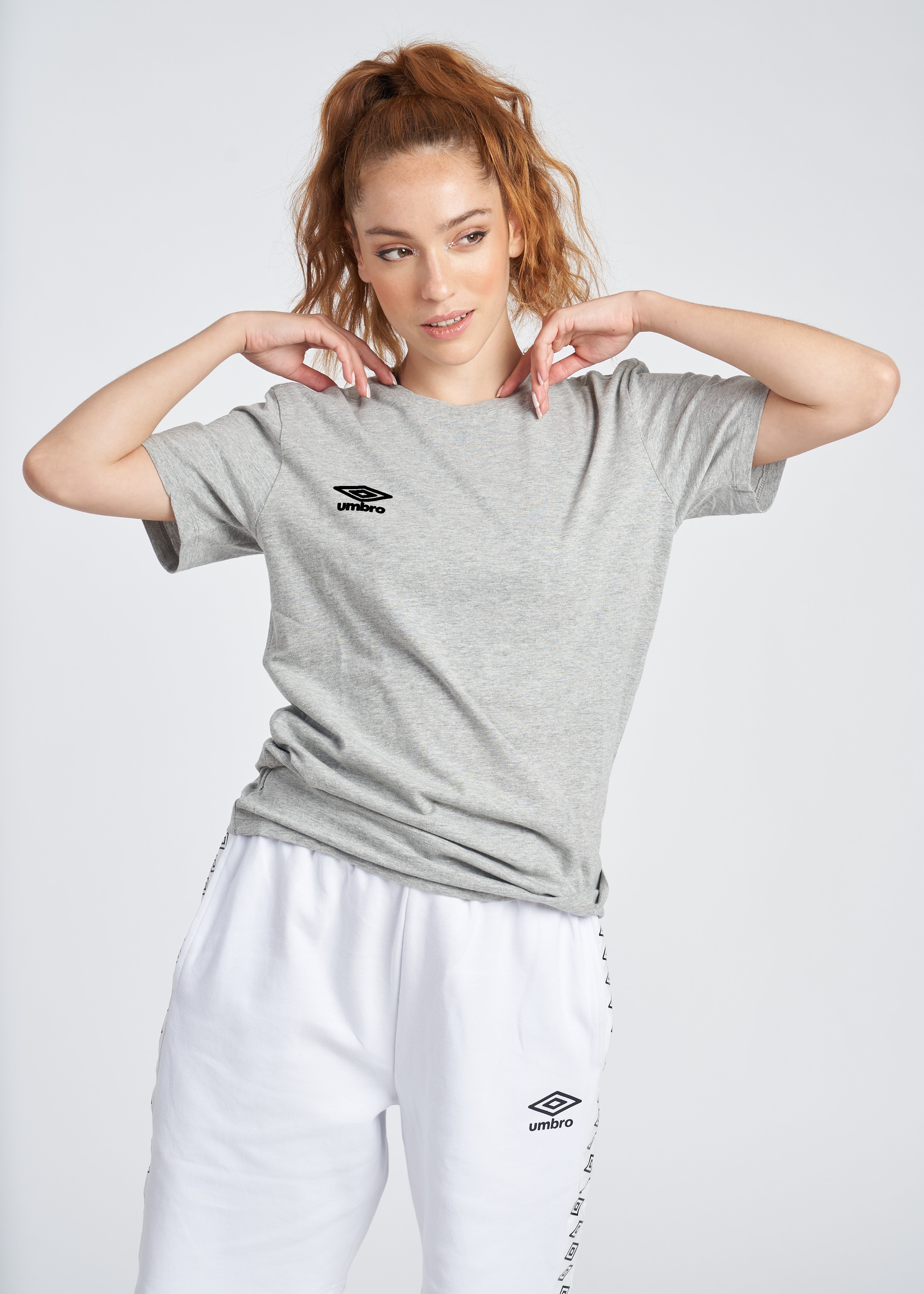 Camiseta Umbro Small Logo Cotton Tee Grey Marl / Black