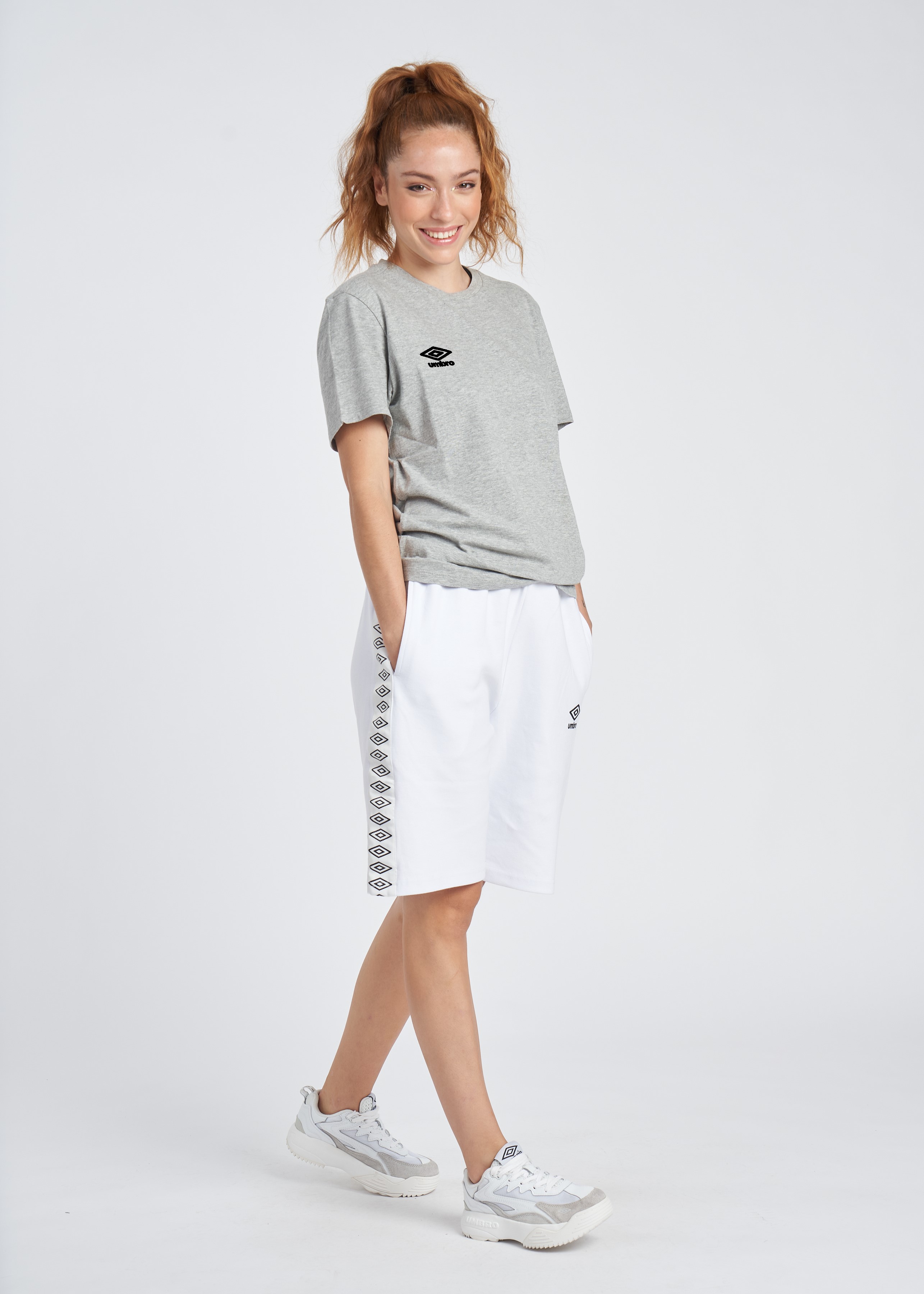 Camiseta Umbro Small Logo Cotton Tee Grey Marl / Black