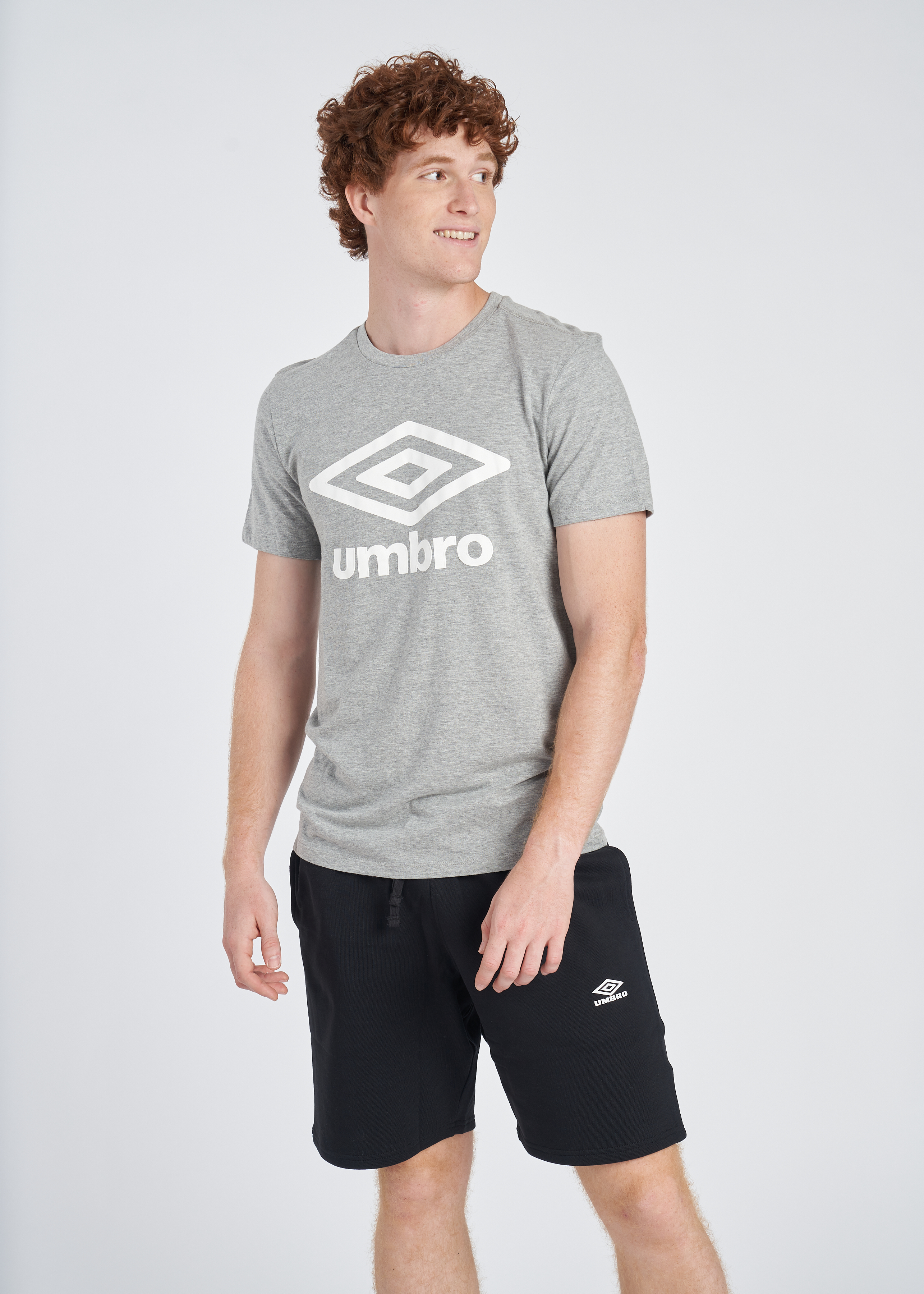 Camiseta Umbro Large Logo Cotton Tee Grey