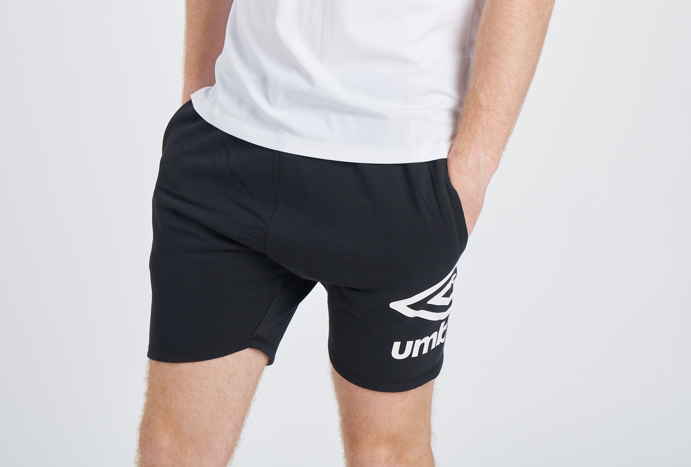 Pantalón Umbro Terrace Short Black