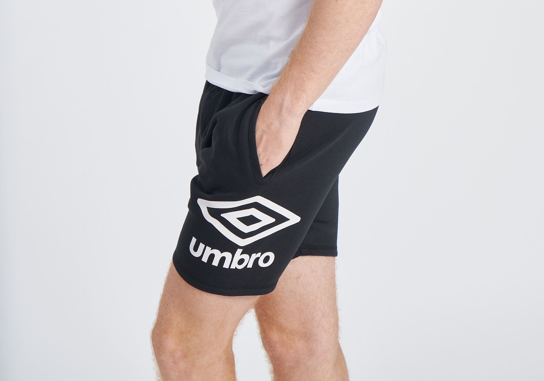 Pantalón Umbro Terrace Short Black