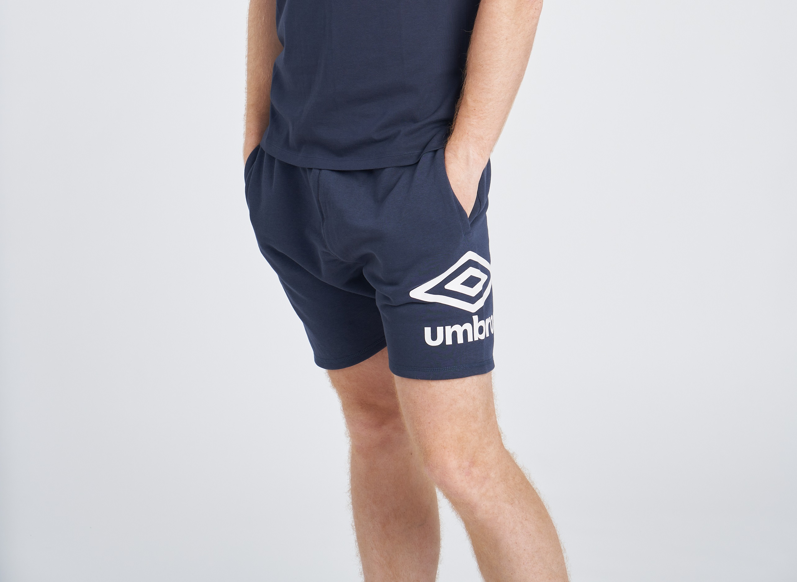 Pantalón Umbro Terrace Short Dark Navy