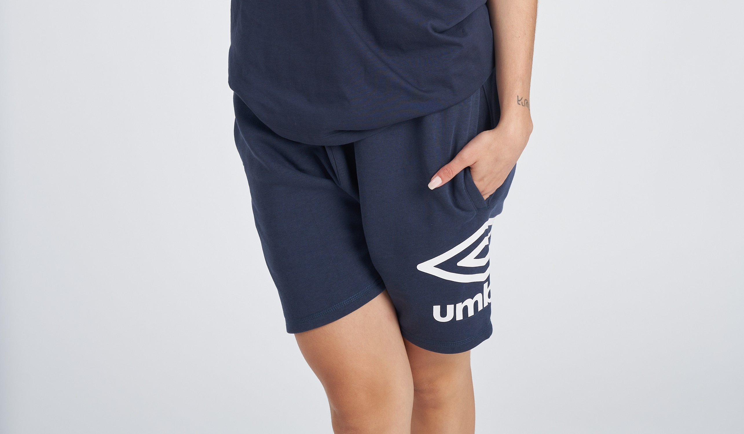 Pantalón Umbro Terrace Short Dark Navy