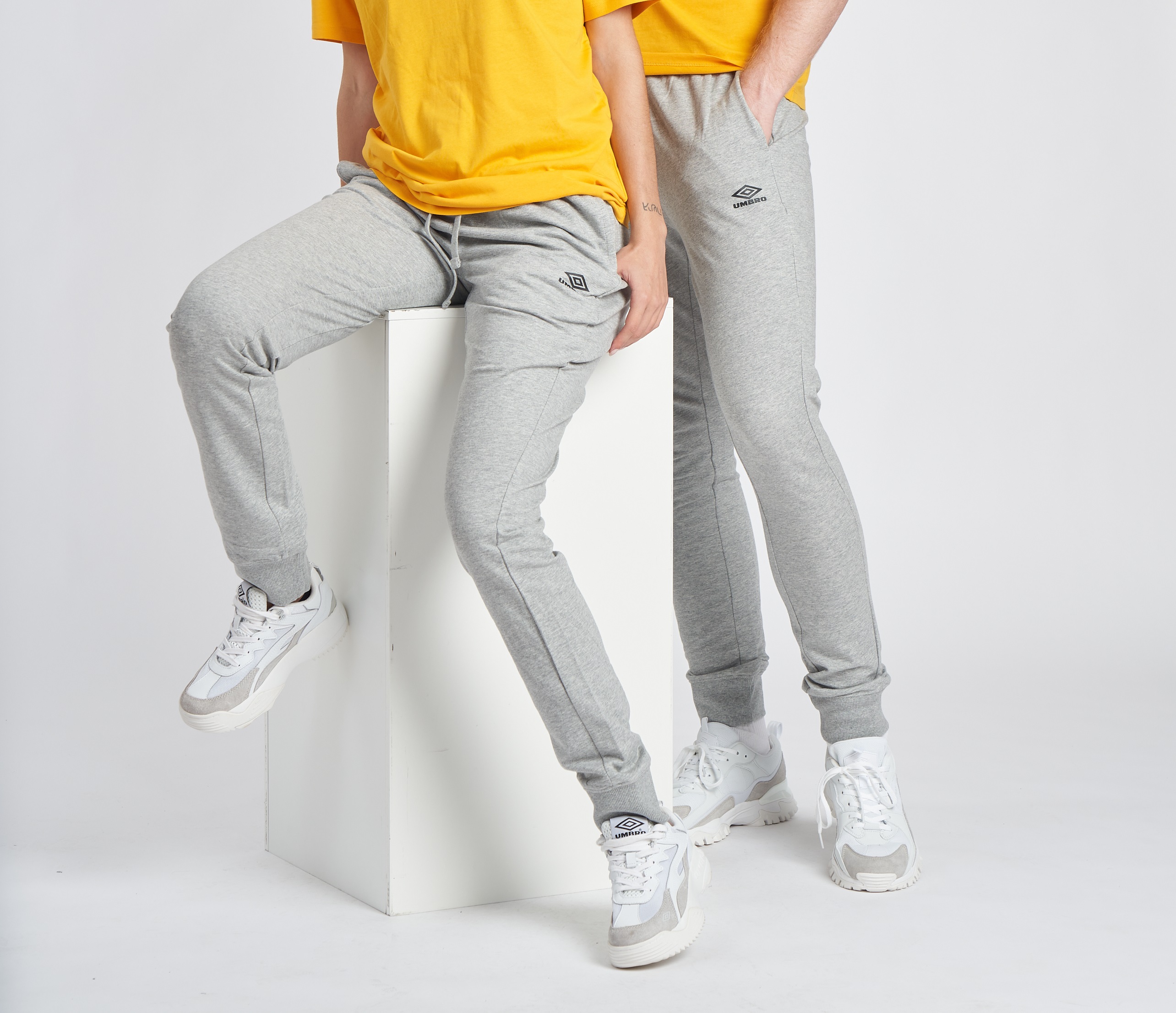 Pantalón Umbro Slim Fit Jogger Grey Marl