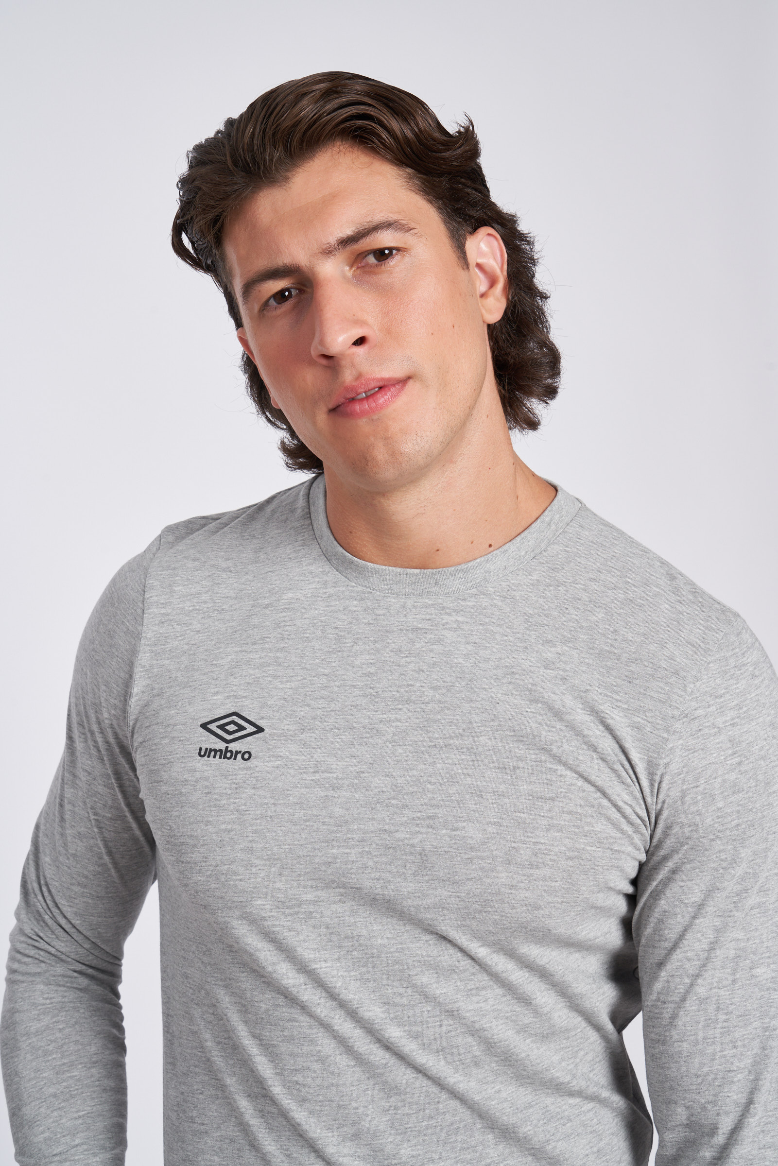 CAMISETA UMBRO FW SMALL LOGO LS TEE