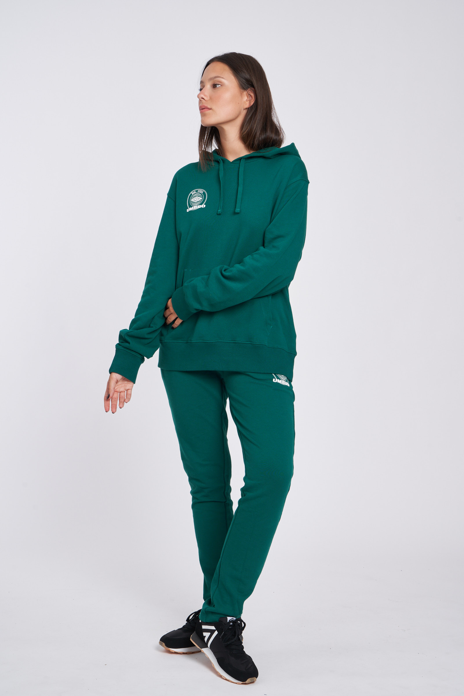 PANTALÓN UMBRO COLLEGIATE GRAPHIC JOGGER