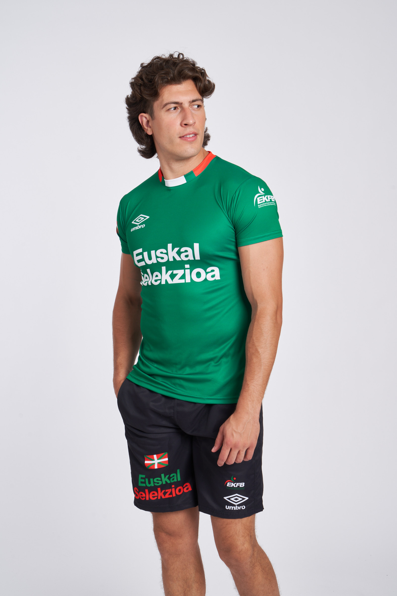 CAMISETA UMBRO EUSKAL SELEKZIOA WALKING/22 T-SHIRT 