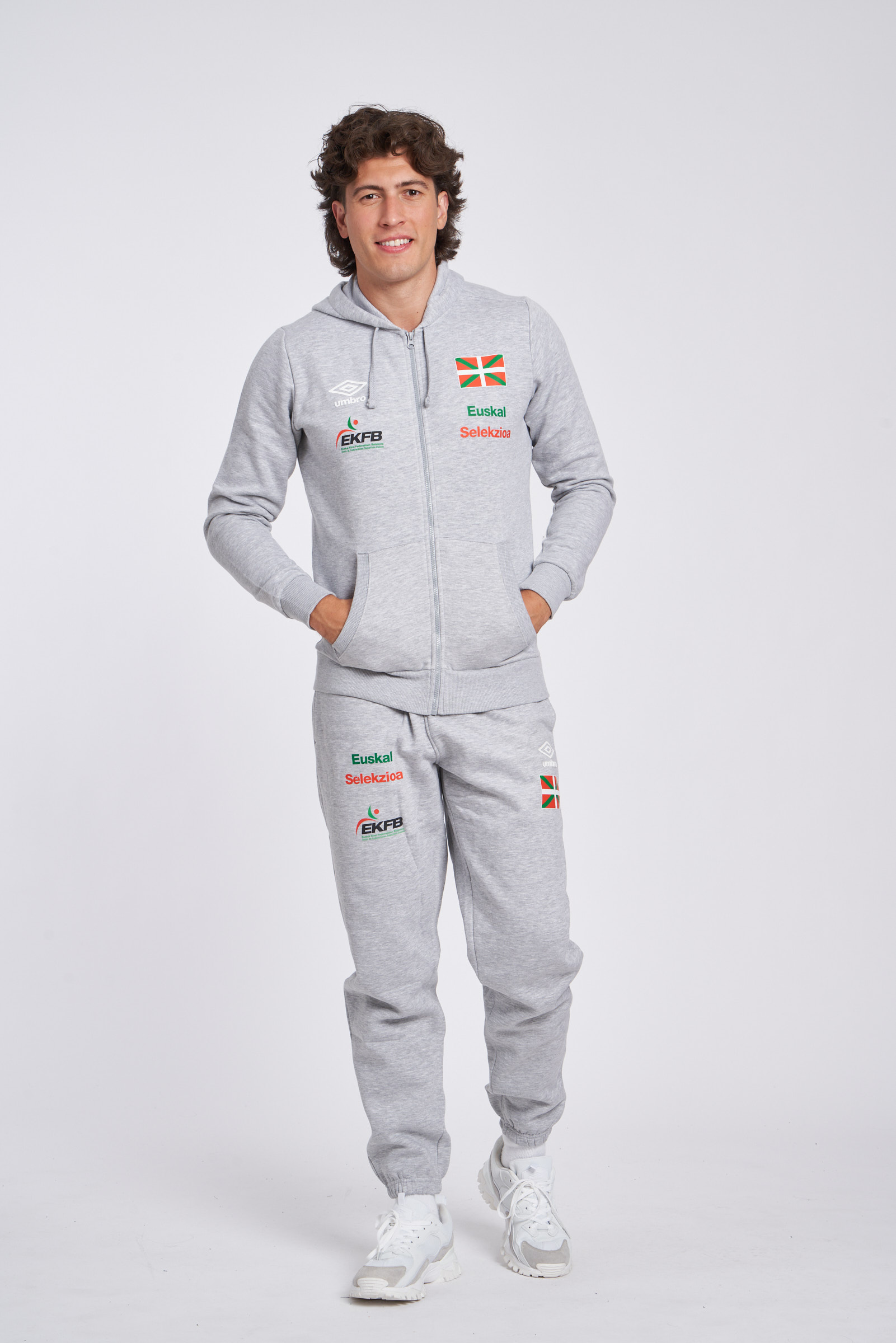 EUSKAL SELEKZIOA WALKING/22 FLEECE JOGGER GREY ADULTO
