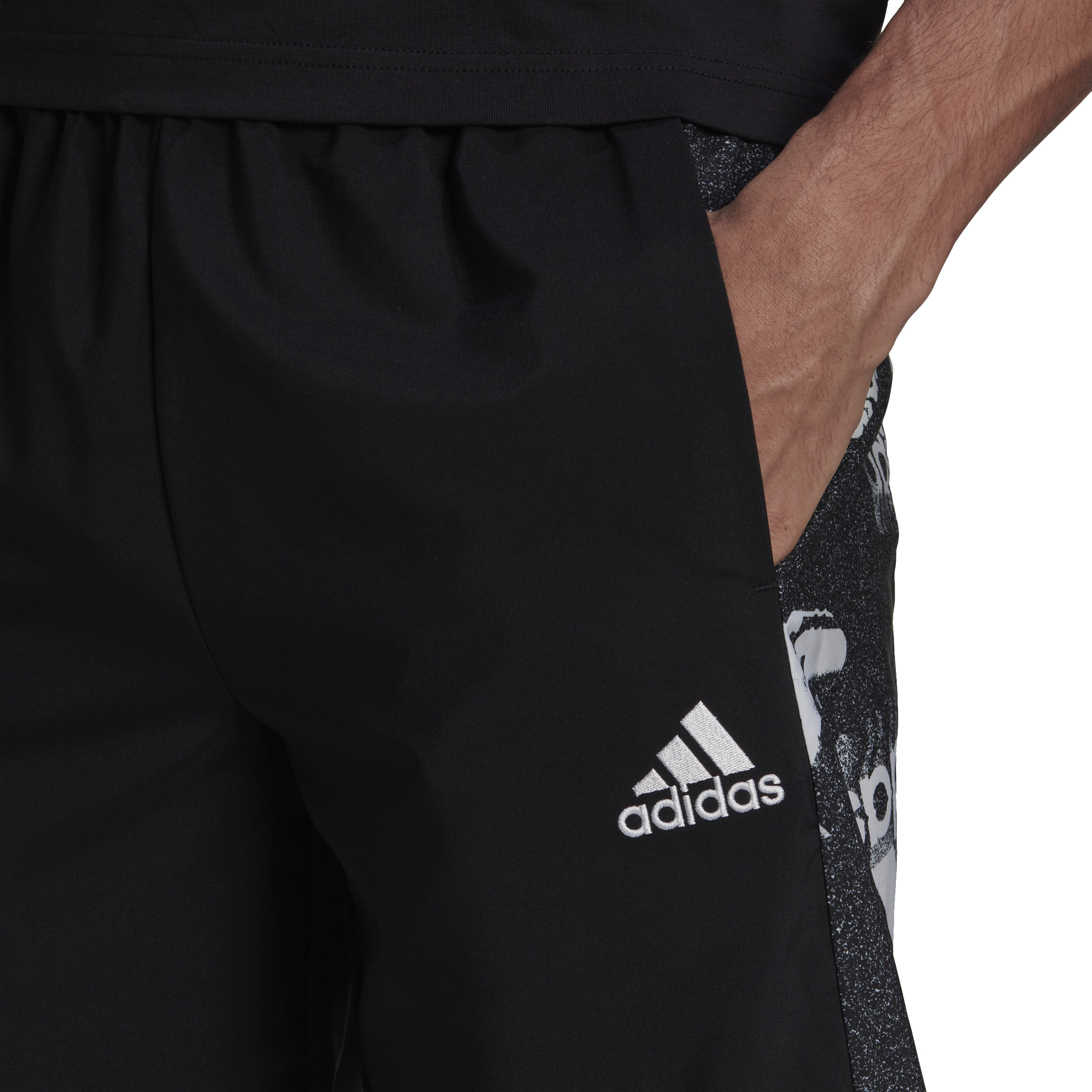 Short Adidas Essentials Negro