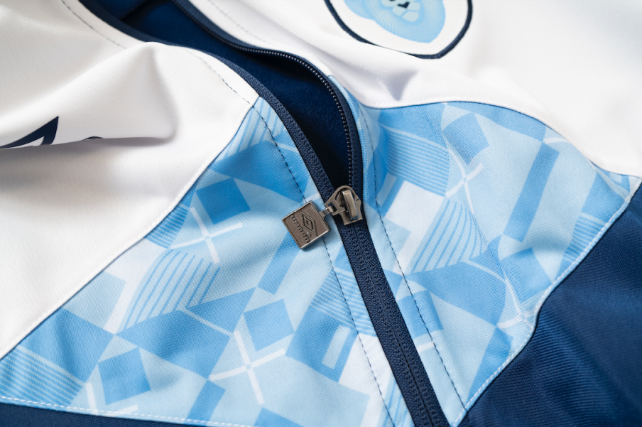 Chaqueta Umbro Track Top - England Medieval Blue / Brilliant White / Vista Blue