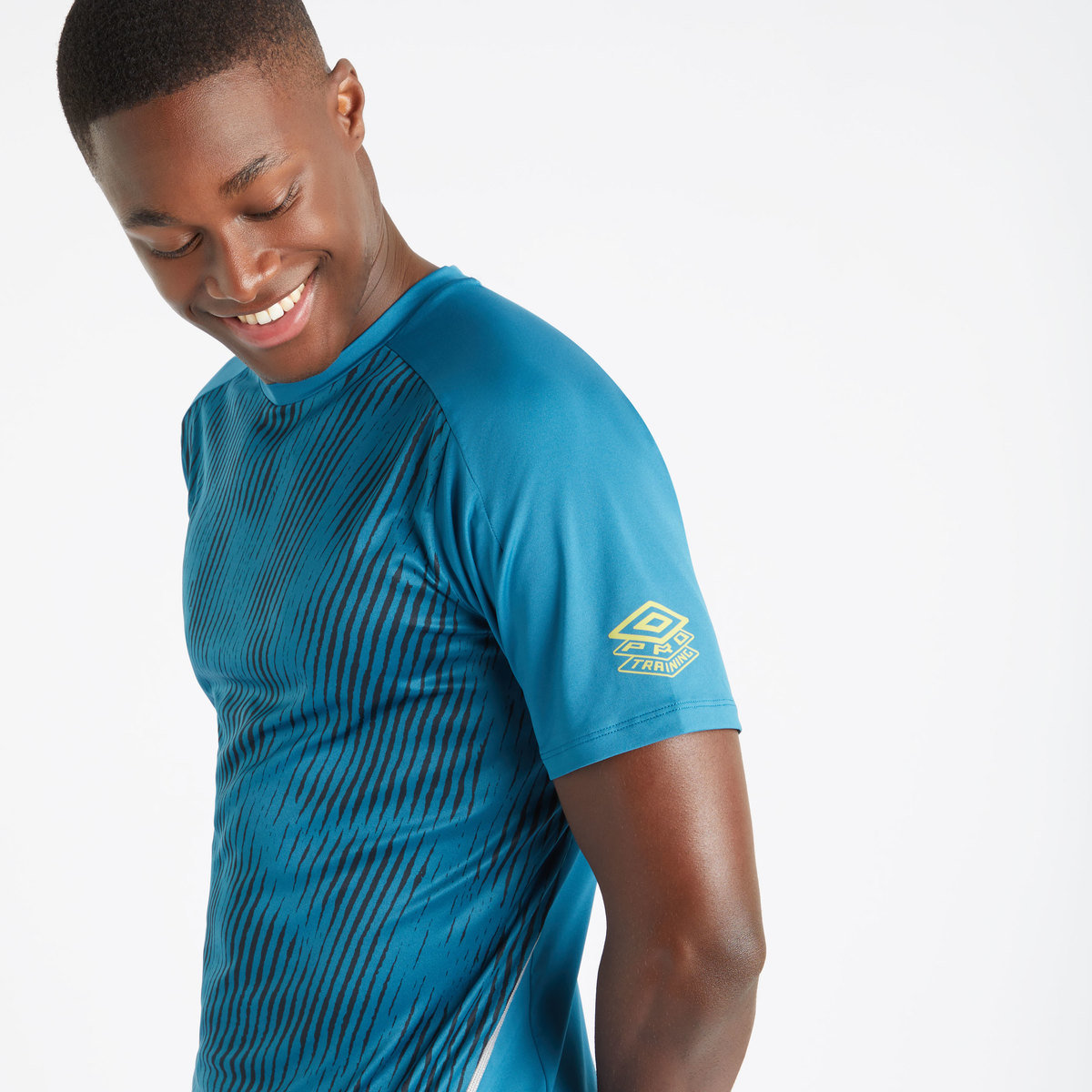 CAMISETA UMBRO PRO TRAINING ELITE GRAPHIC JERSEY