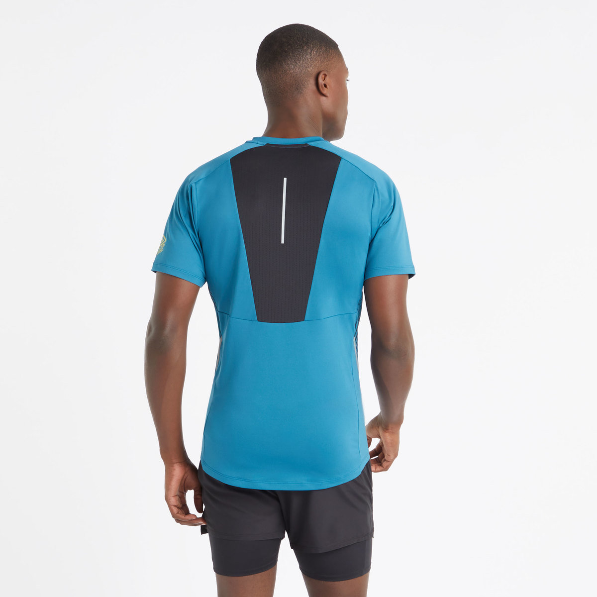 CAMISETA UMBRO PRO TRAINING ELITE GRAPHIC JERSEY