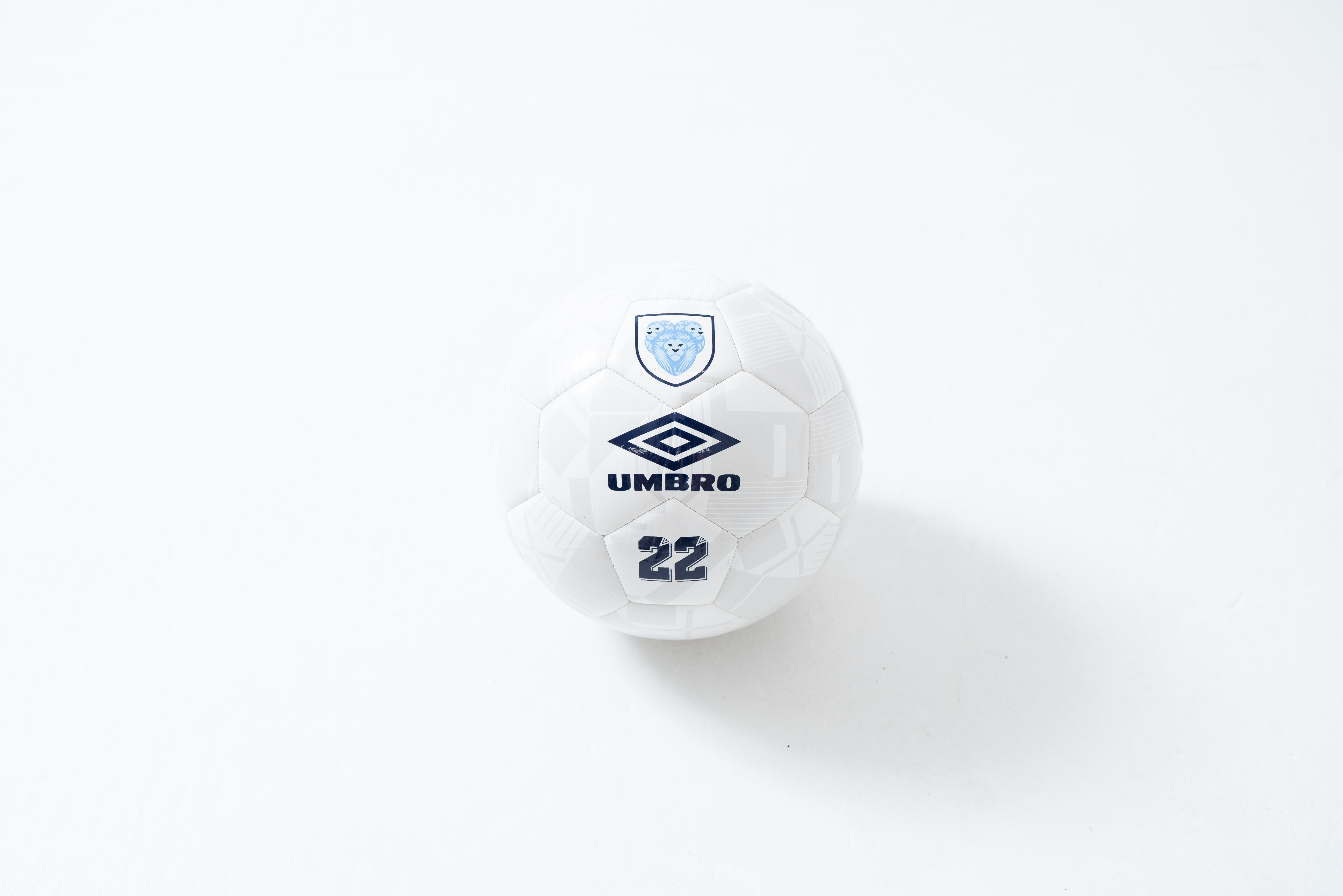 Balón Umbro England Supporter Ball White / Dark Navy