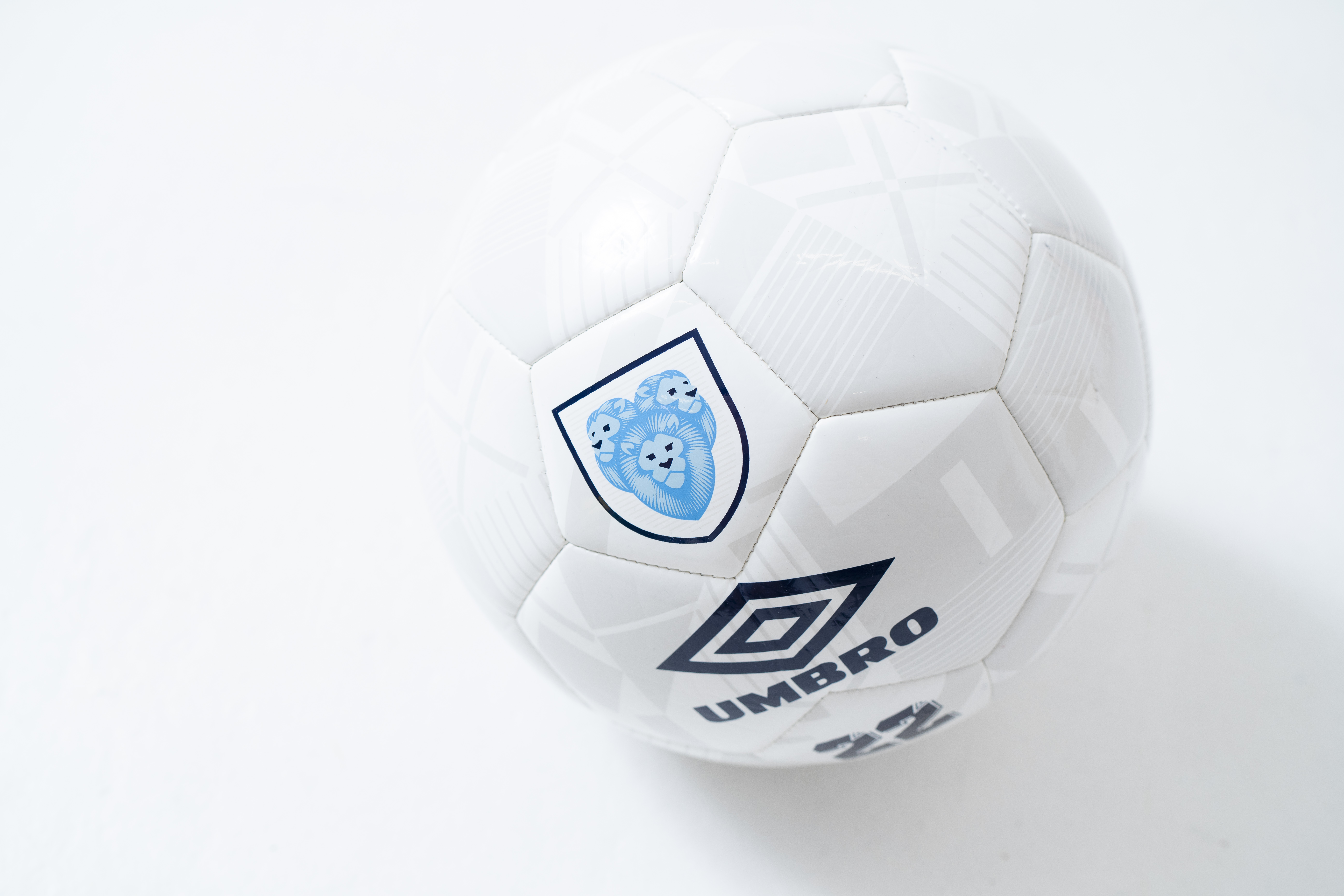 Balón Umbro England Supporter Ball White / Dark Navy