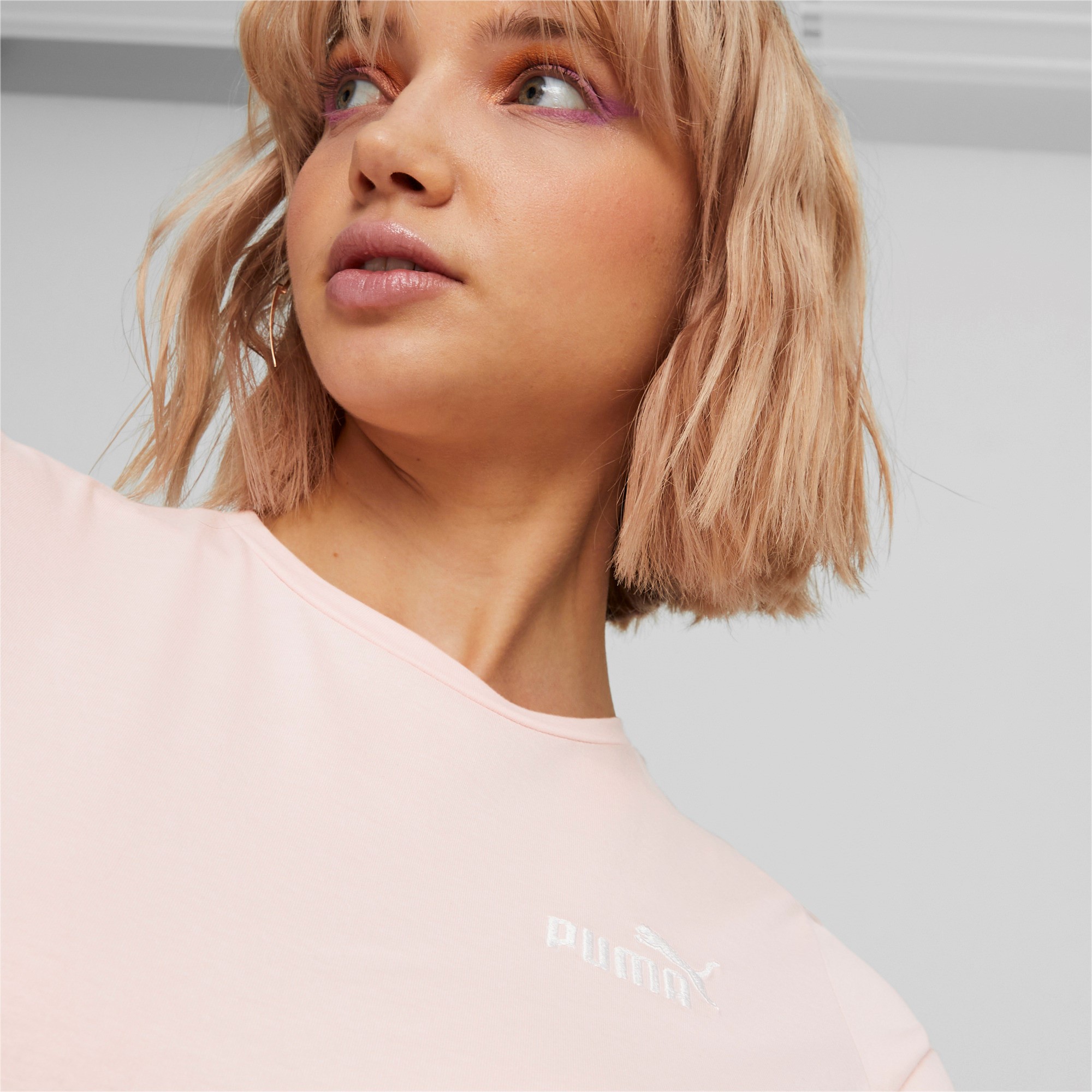 Camiseta Puma Ess+ Rosa