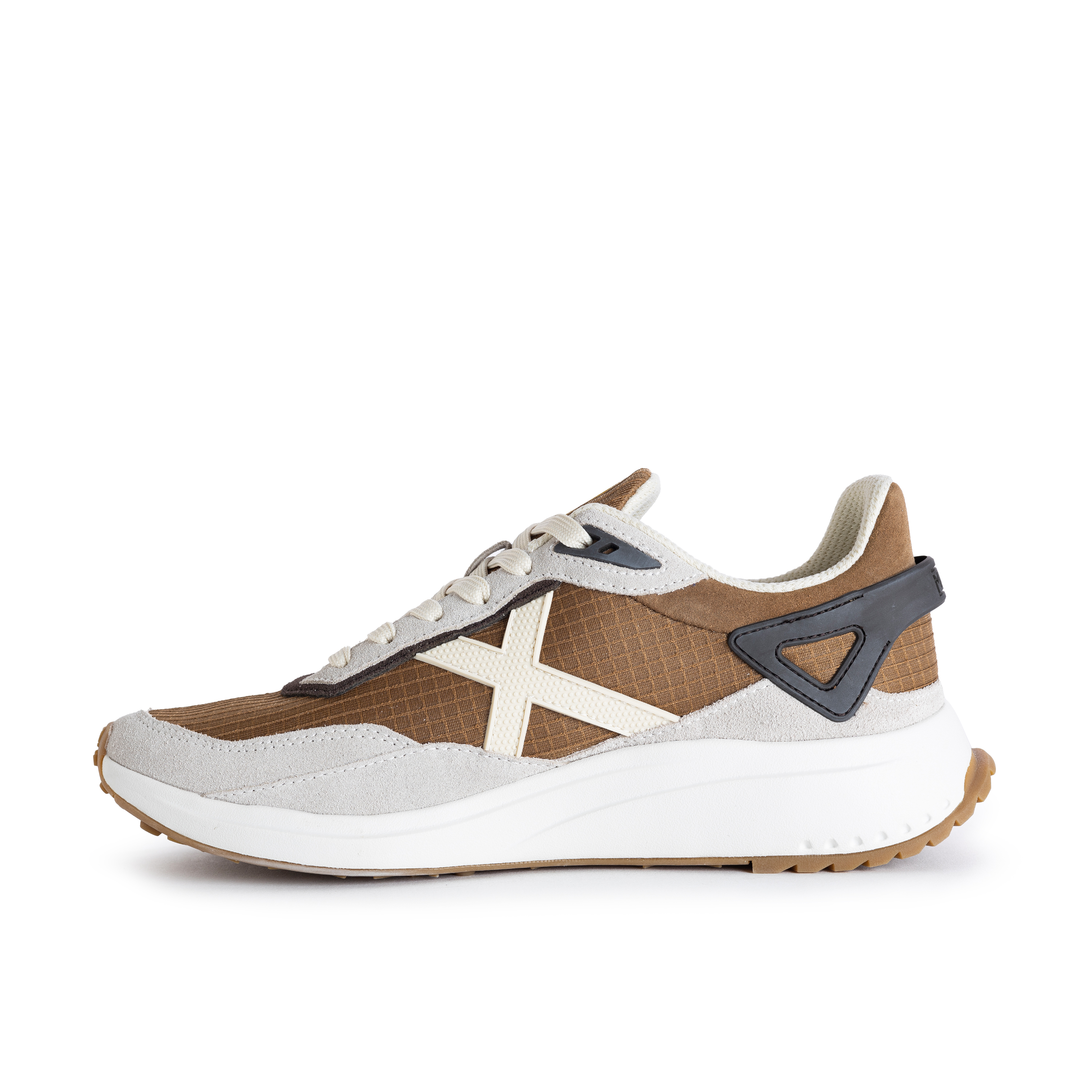 Zapatilla Munich Tip 12 Marrón