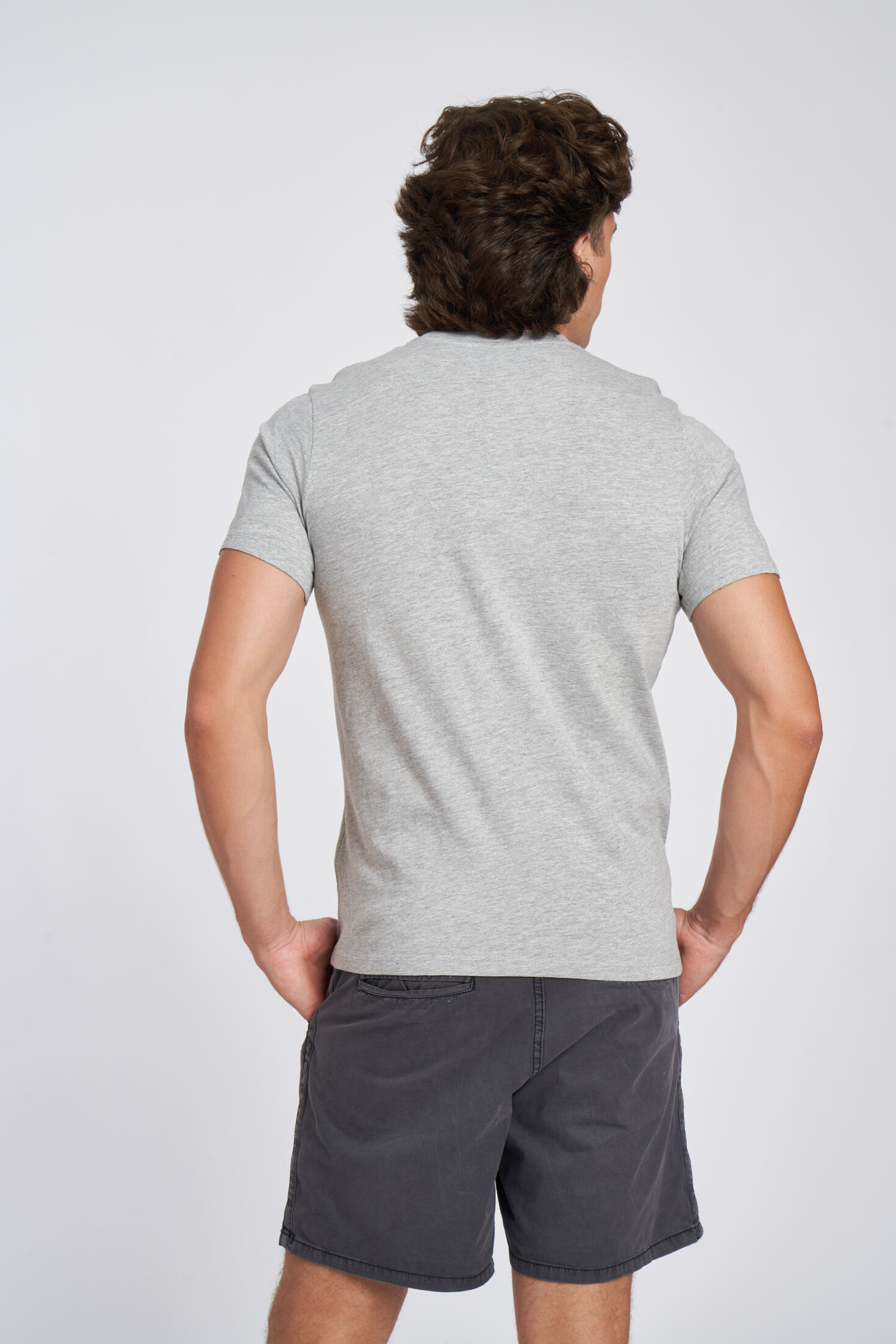 CAMISETA UMBRO FW LINEAR LOGO GRAPHIC TEEGREY MARL