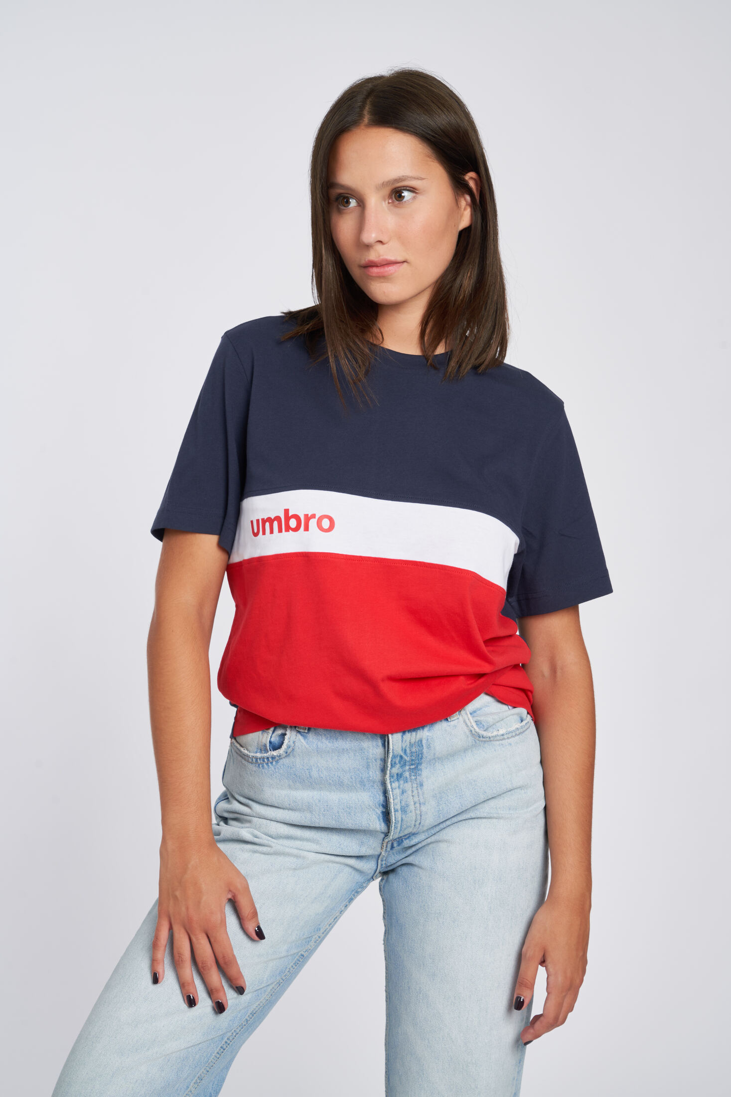 CAMISETA UMBRO FW SPORTSWEAR T-SHIRTDARK NAVY / VERMILLION / BRILLIANT WHITE