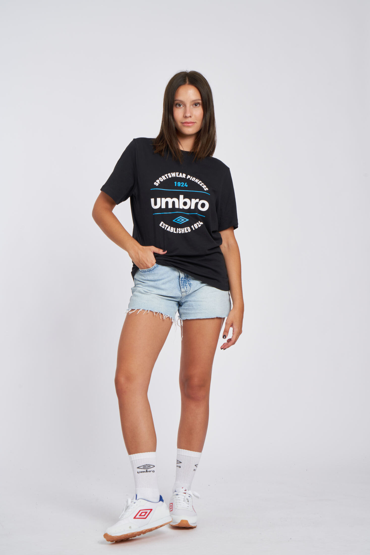 Camiseta Umbro Fw Circular Graphic Tee Black