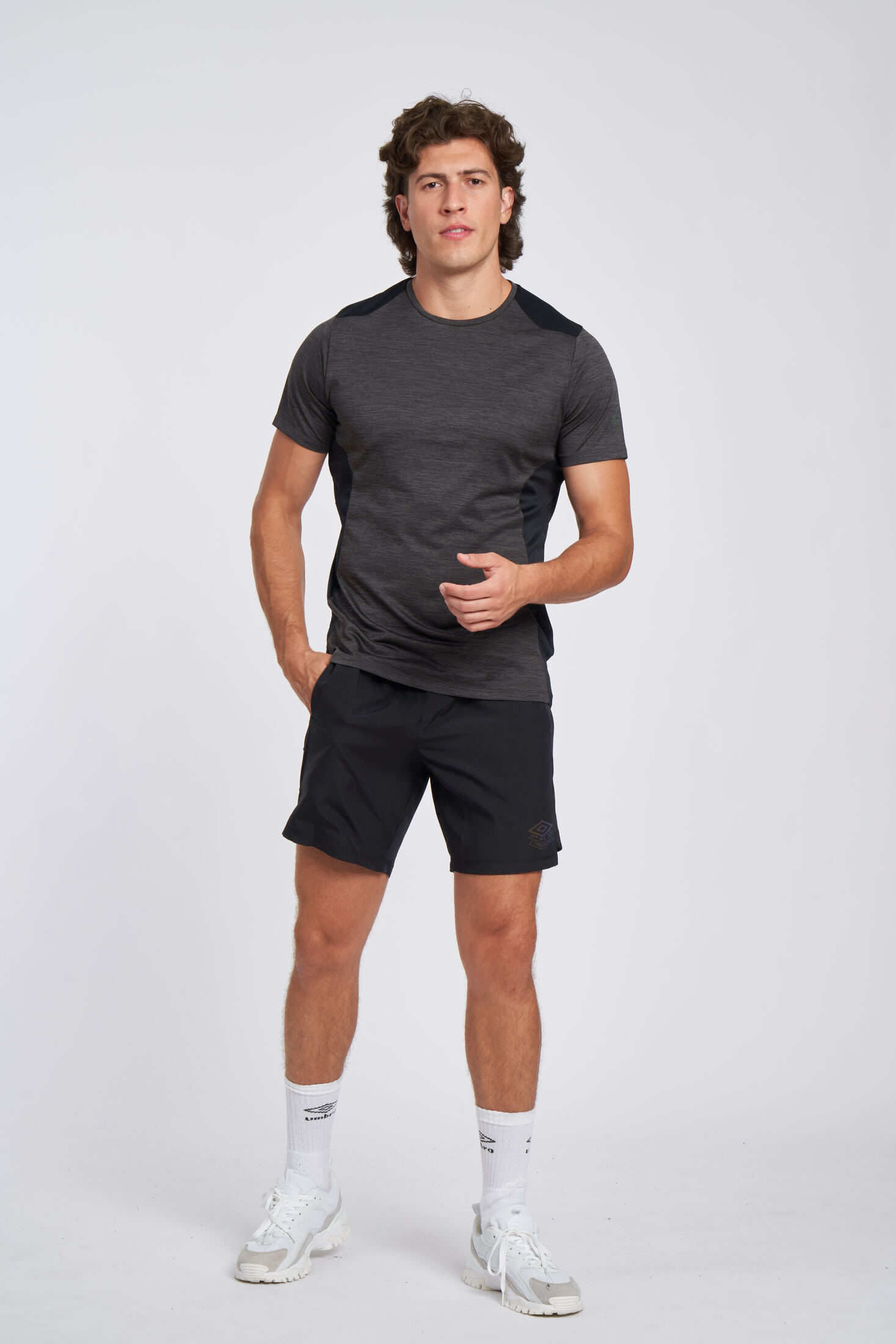 Pantalón Umbro Pro Training Woven Shortblack
