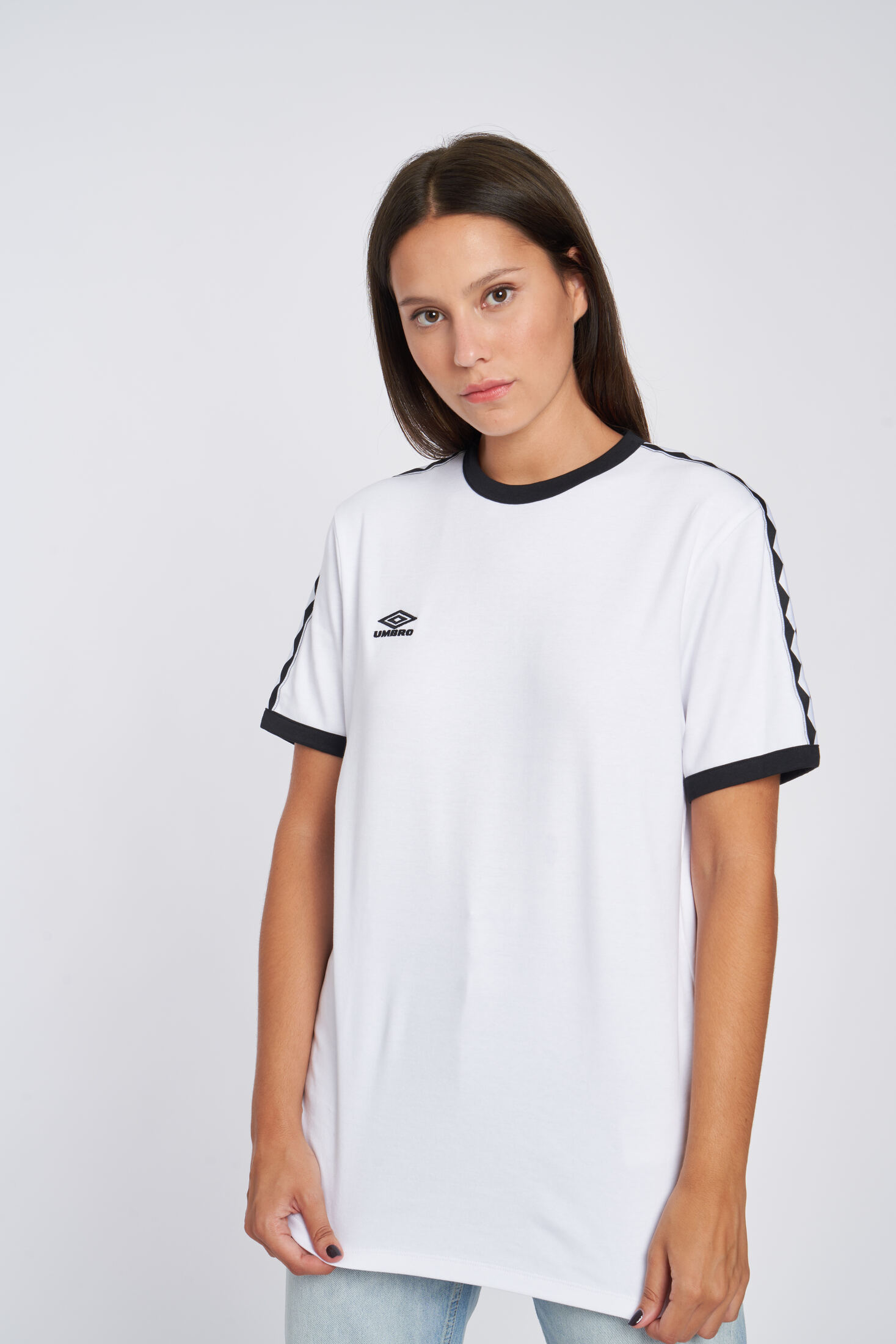 Camiseta Umbro Taped Ringer Tee Brilliant White / Black