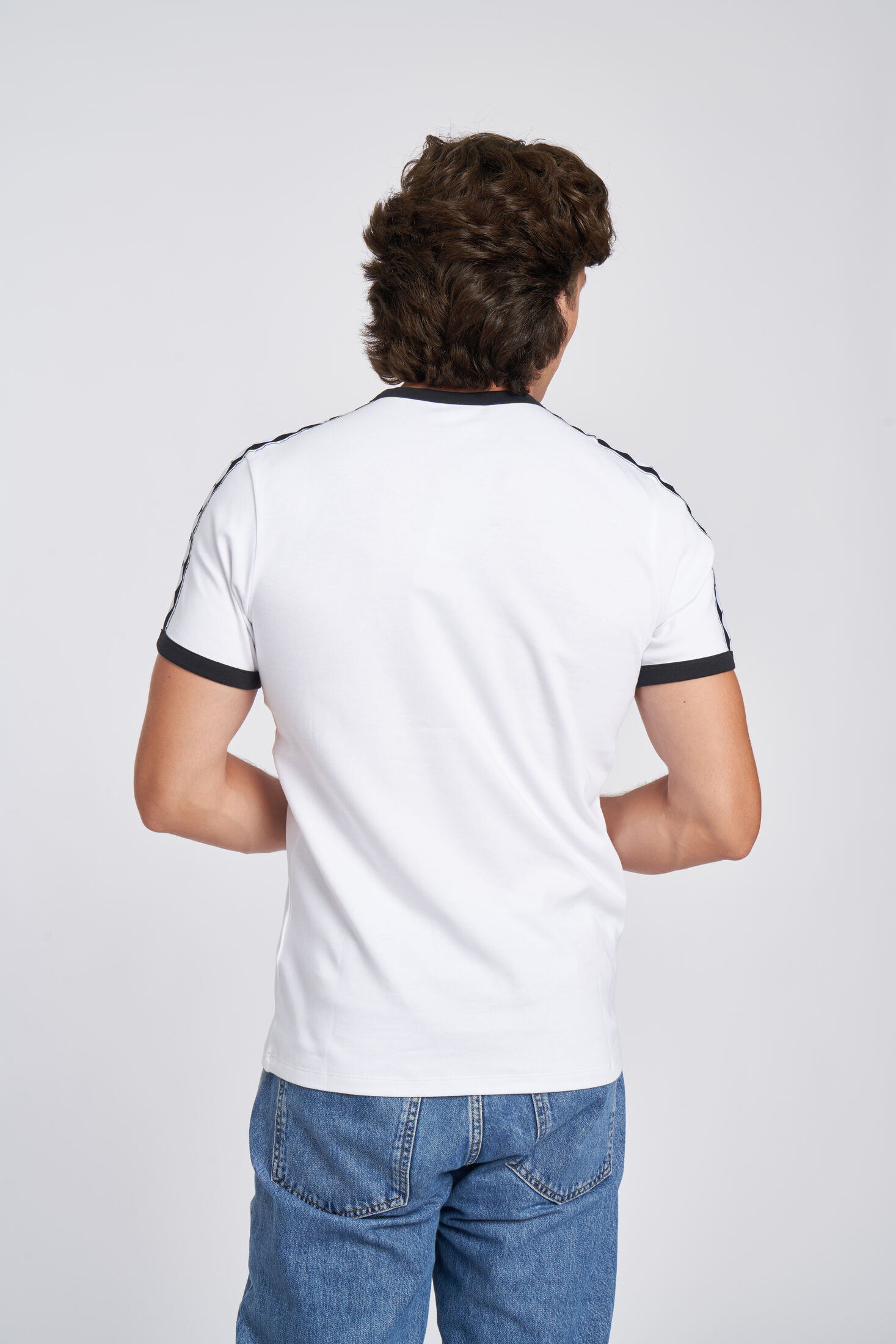 Camiseta Umbro Taped Ringer Tee Brilliant White / Black