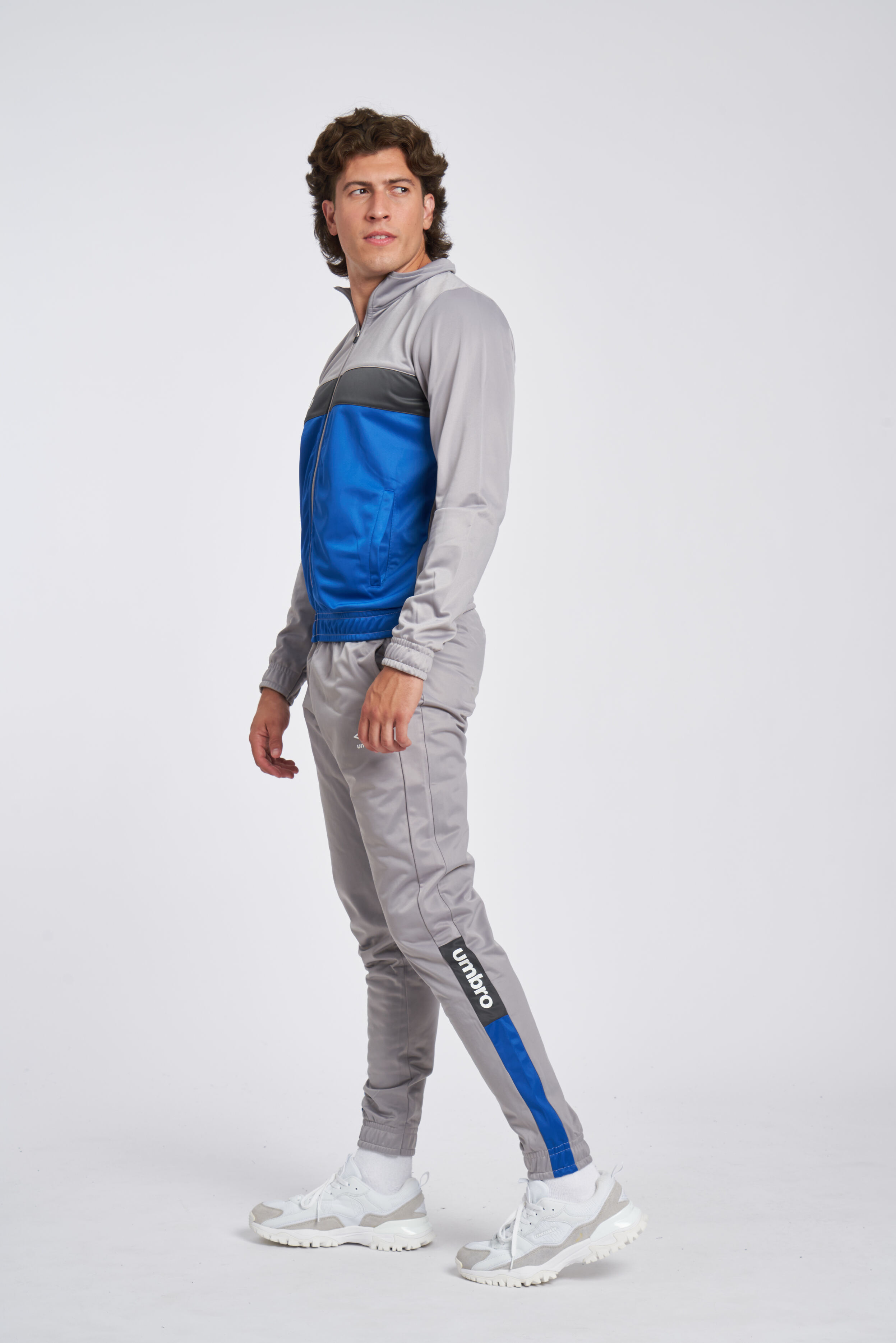Pantalon Umbro Fw Sportswear Track Pantgrey Marl / Nouvean Navy / Woodland Grey
