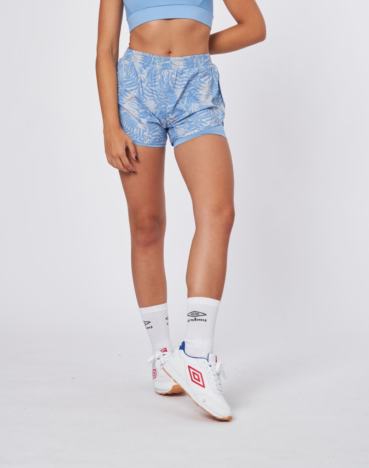 Pantalón Umbro Pro Training Printed Hybrid Short - Womensallure / Silver Gray
