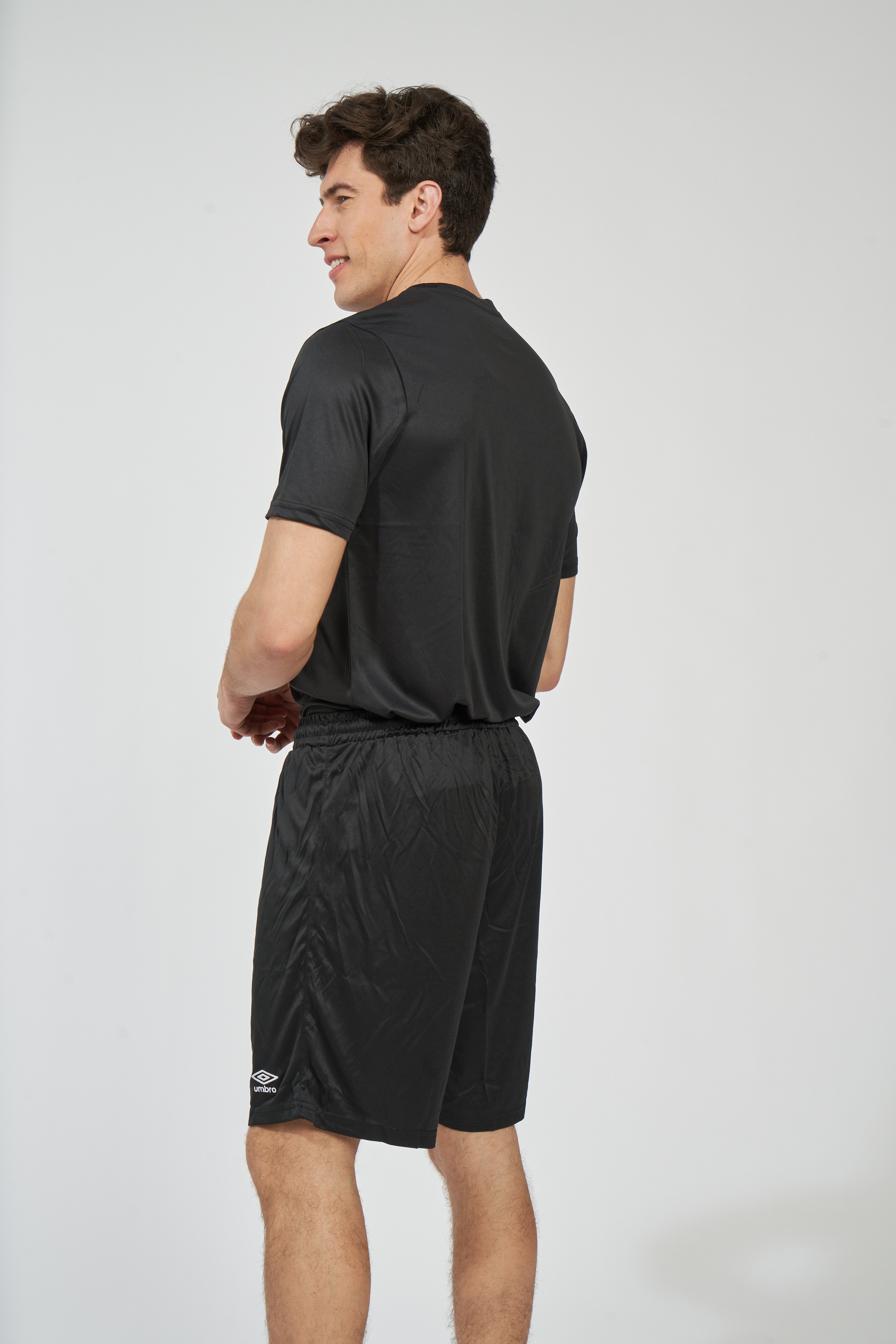 Camiseta Umbro Oblivion Negra Adulto